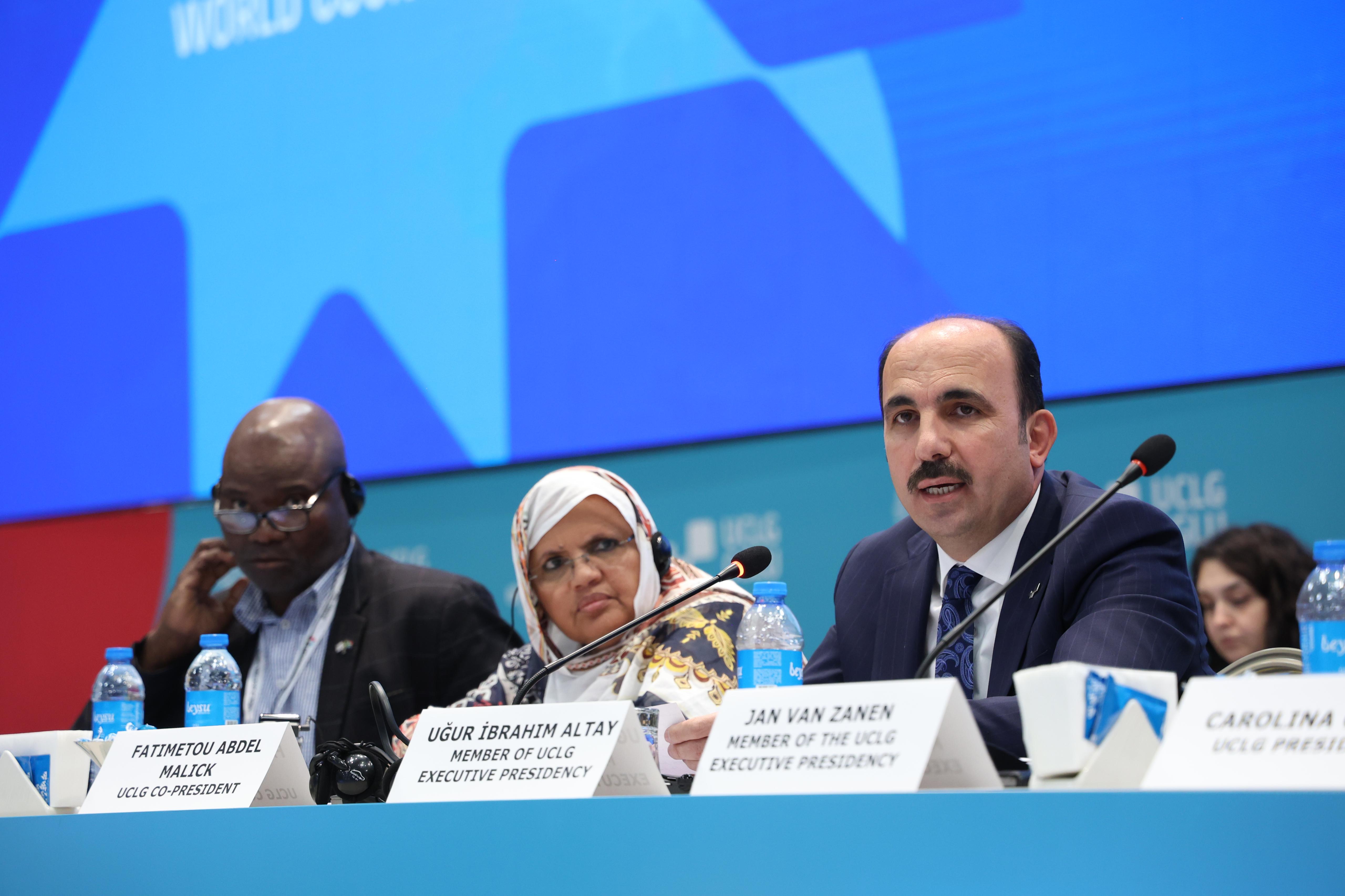 BAŞKAN ALTAY: “GAZZE’DE ÇOCUKLAR BİNLERCE TON BOMBAYLA ÖLDÜRÜLÜYOR, BUNA SESSİZ KALAMAYIZ”