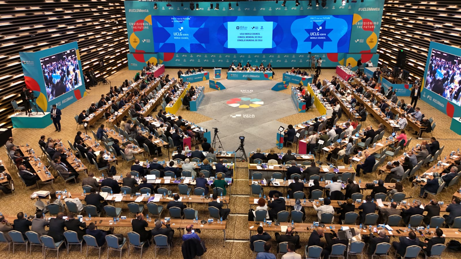 UCLG BAŞKANI ALTAY: “DÜNYADA BARIŞIN, HUZURUN, KARDEŞLİĞİN SAĞLANMASI İÇİN YOĞUN GAYRET GÖSTERECEĞİZ”