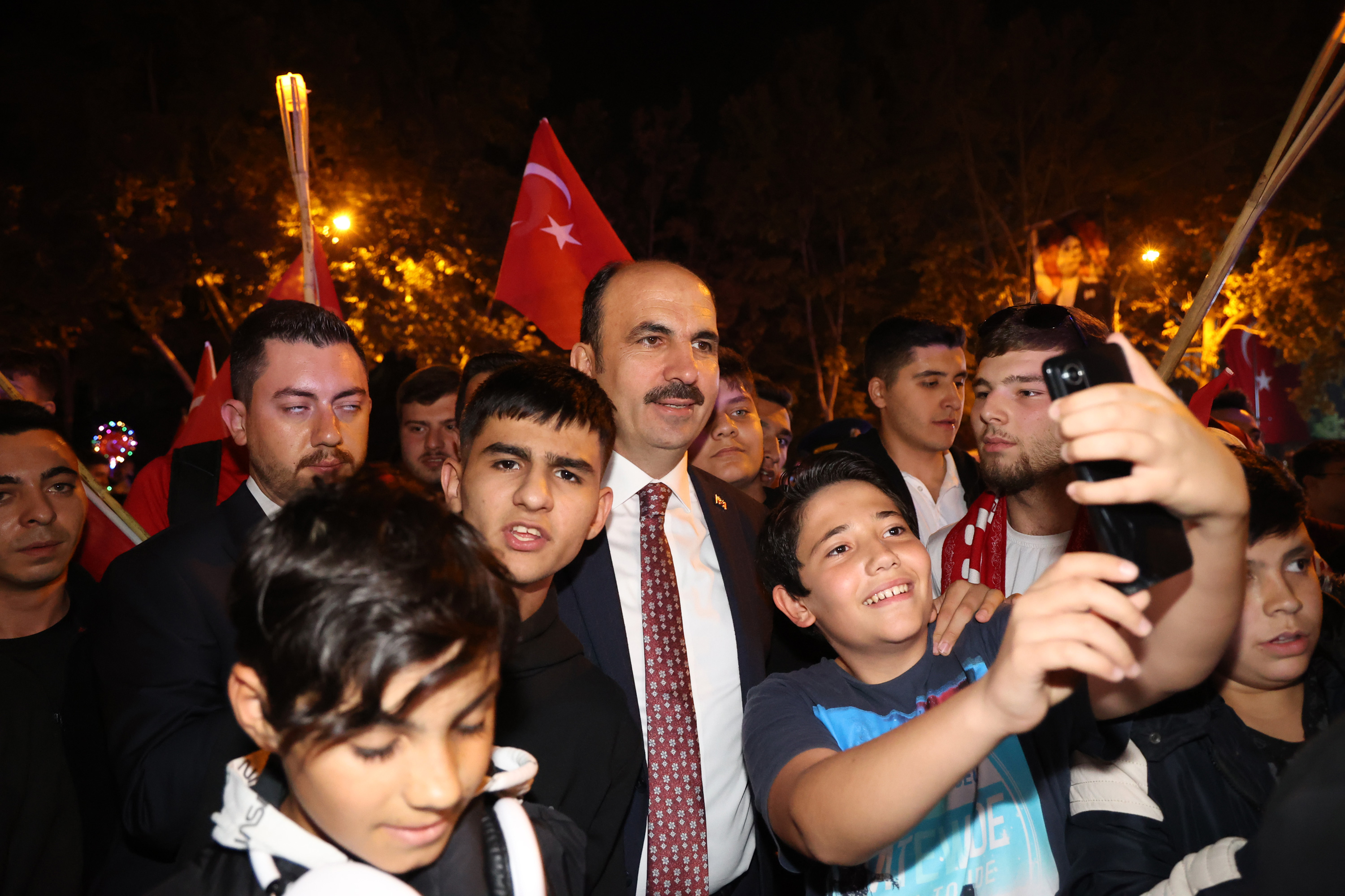 KONYA'DA CUMHURİYET'İN 100. YILI COŞKUYLA KUTLANDI