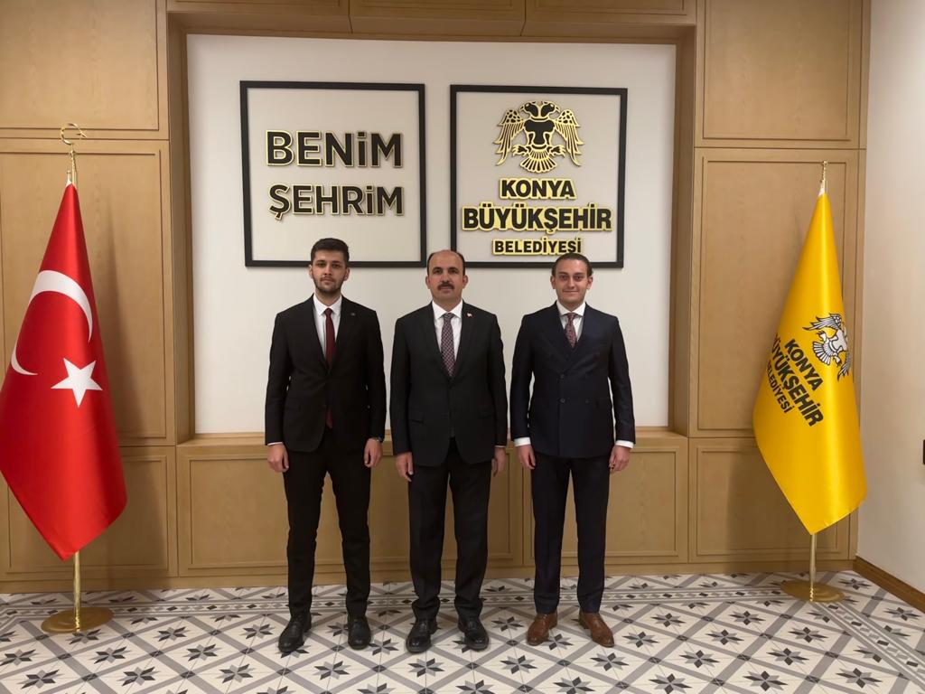 KONYA BÜYÜKŞEHİR BELEDİYESİ GENÇLİK MECLİSİ BAŞKANLIĞI’NI DEVRALAN KİLCİ VE ÖNCEKİ BAŞKAN TEKİN BAŞKAN ALTAY’I ZİYARET ETTİ