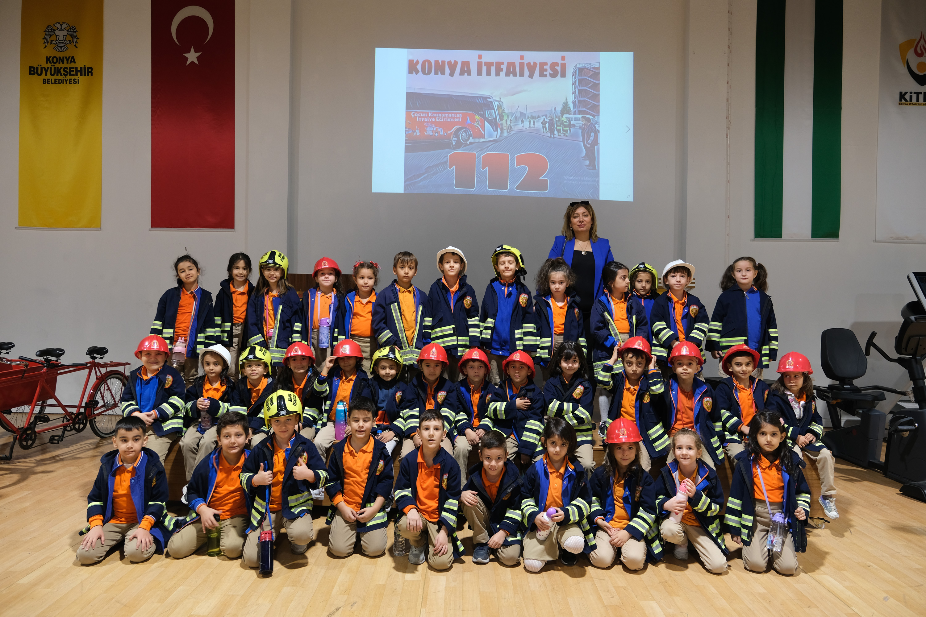 KONYA BÜYÜKŞEHİR MİNİK ÖĞRENCİLERİ YANGIN KONUSUNDA BİLİNÇLENDİRİYOR