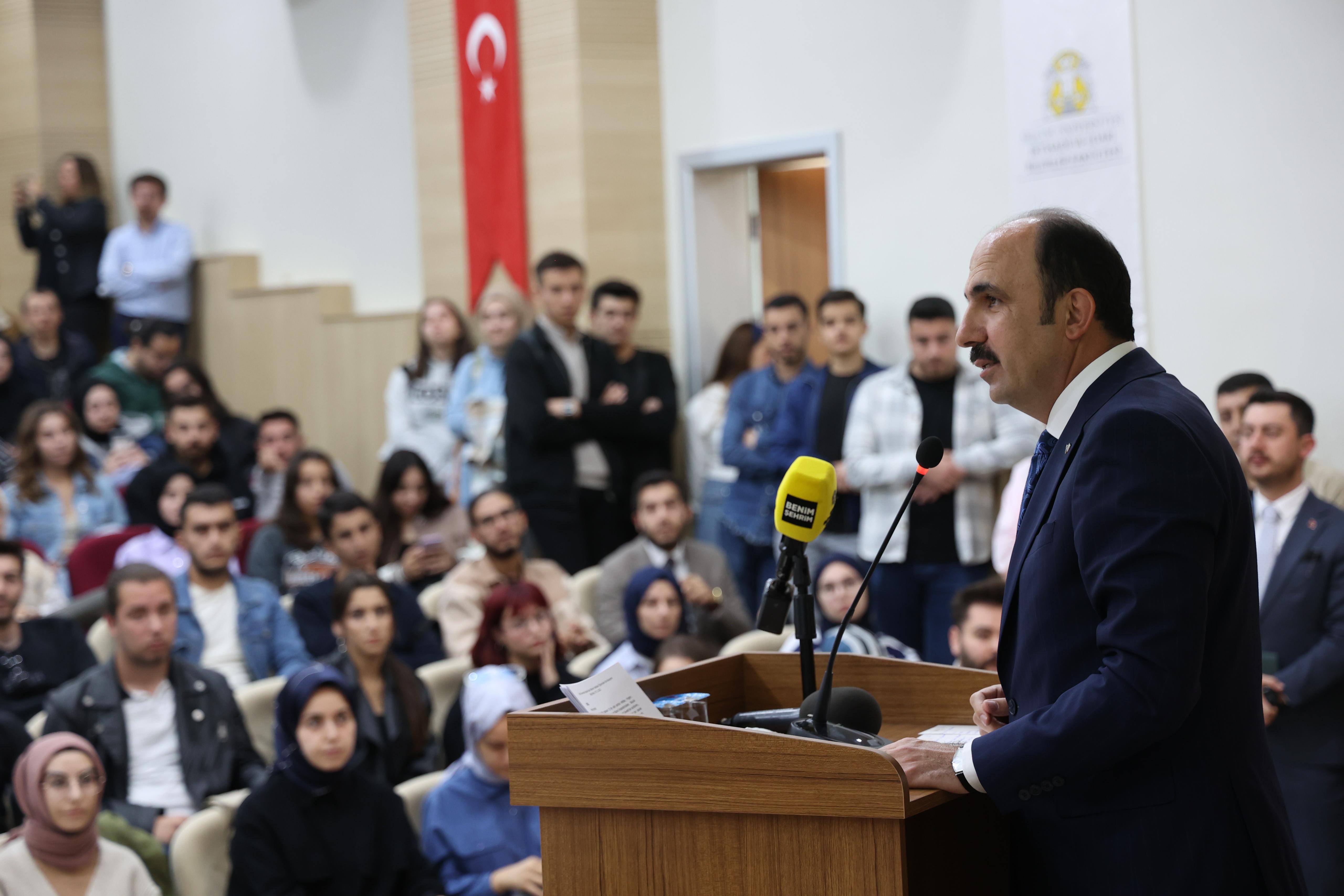 BAŞKAN ALTAY: “DÜNYANIN BİR DEĞİŞİME İHTİYACI VAR; SİZLERİN BUNU YAPACAĞINA İNANIYORUM”