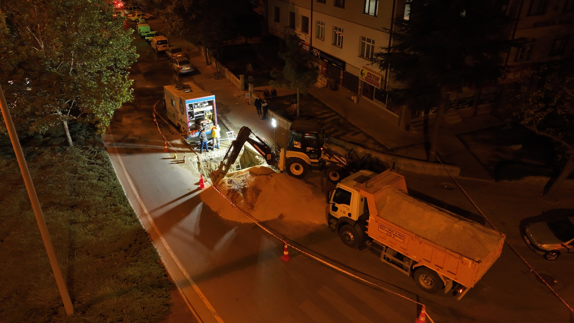 KONYA BÜYÜKŞEHİR’DEN ALTYAPIYI GÜÇLENDİRMEK ÜZERE EŞ ZAMANLI VANA DEĞİŞİM OPERASYONU