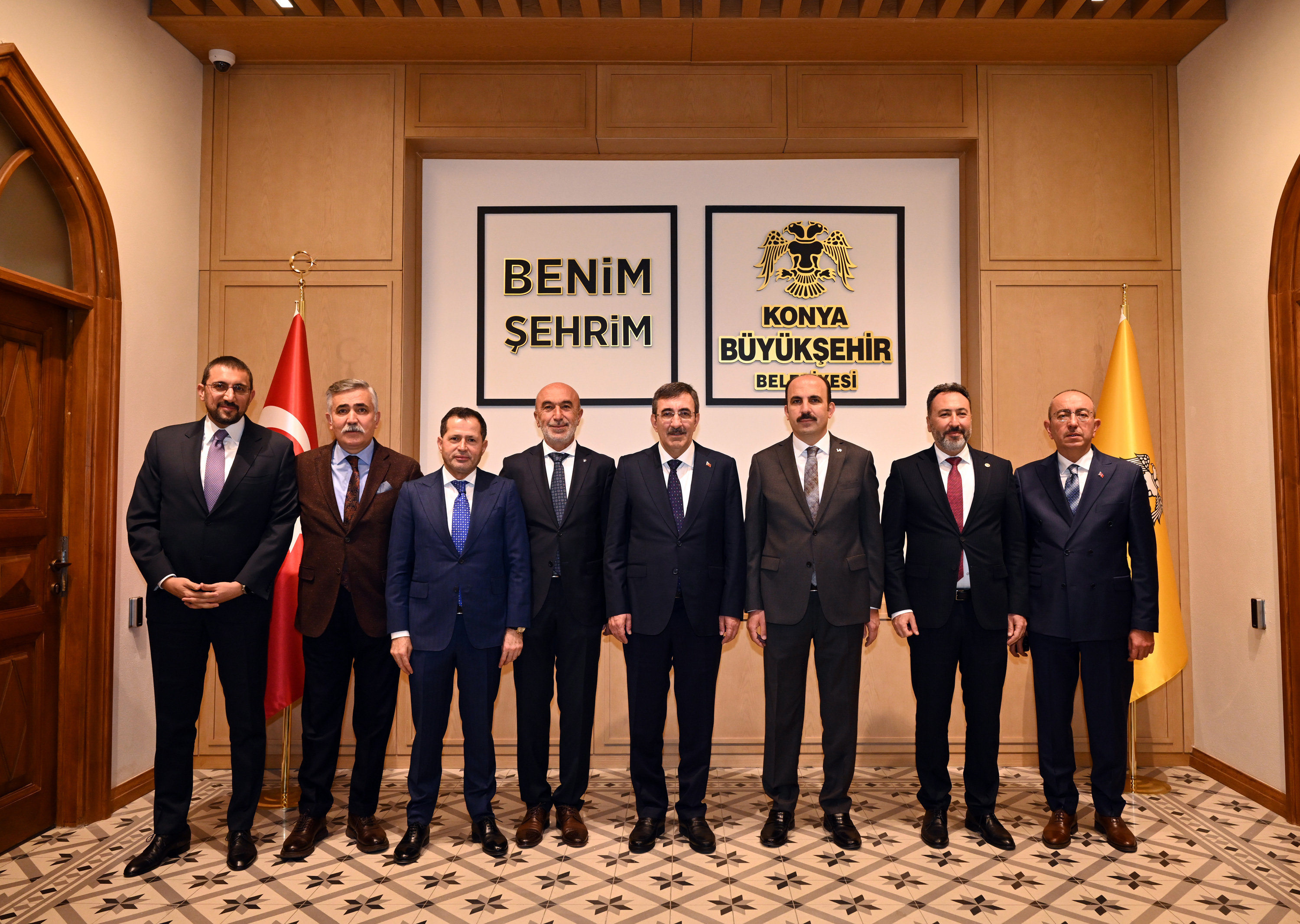 CUMHURBAŞKANI YARDIMCISI YILMAZ, BAŞKAN ALTAY’I ZİYARET ETTİ