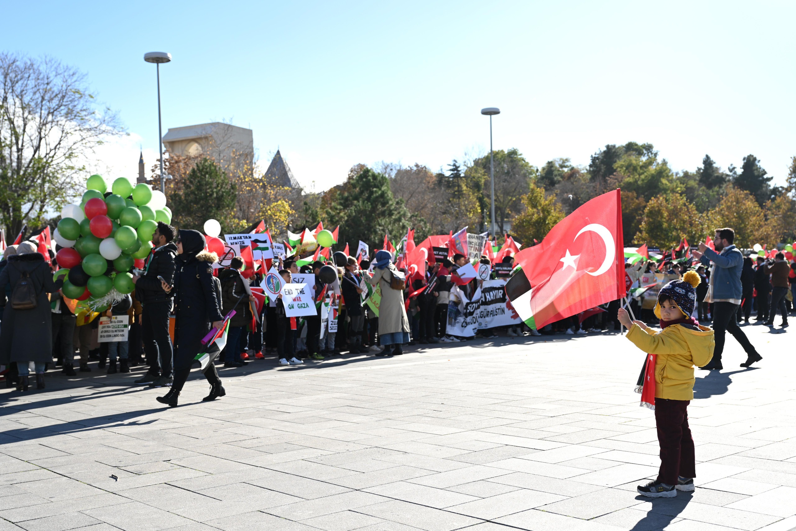 BÜYÜKŞEHİR BELEDİYESİ “KUDÜS’ÜN ÇOCUKLARI” İÇİN BASIN AÇIKLAMASI DÜZENLEDİ