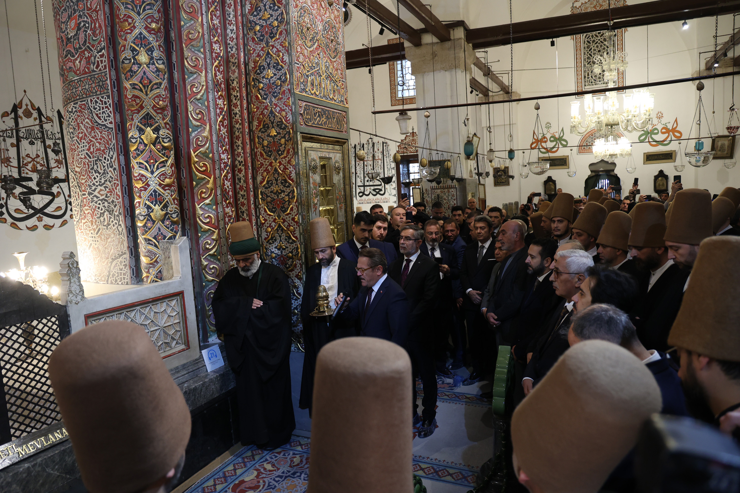 HAZRETİ MEVLANA'NIN 750. VUSLAT YIL DÖNÜMÜ ANMA ETKİNLİKLERİ BAŞLADI