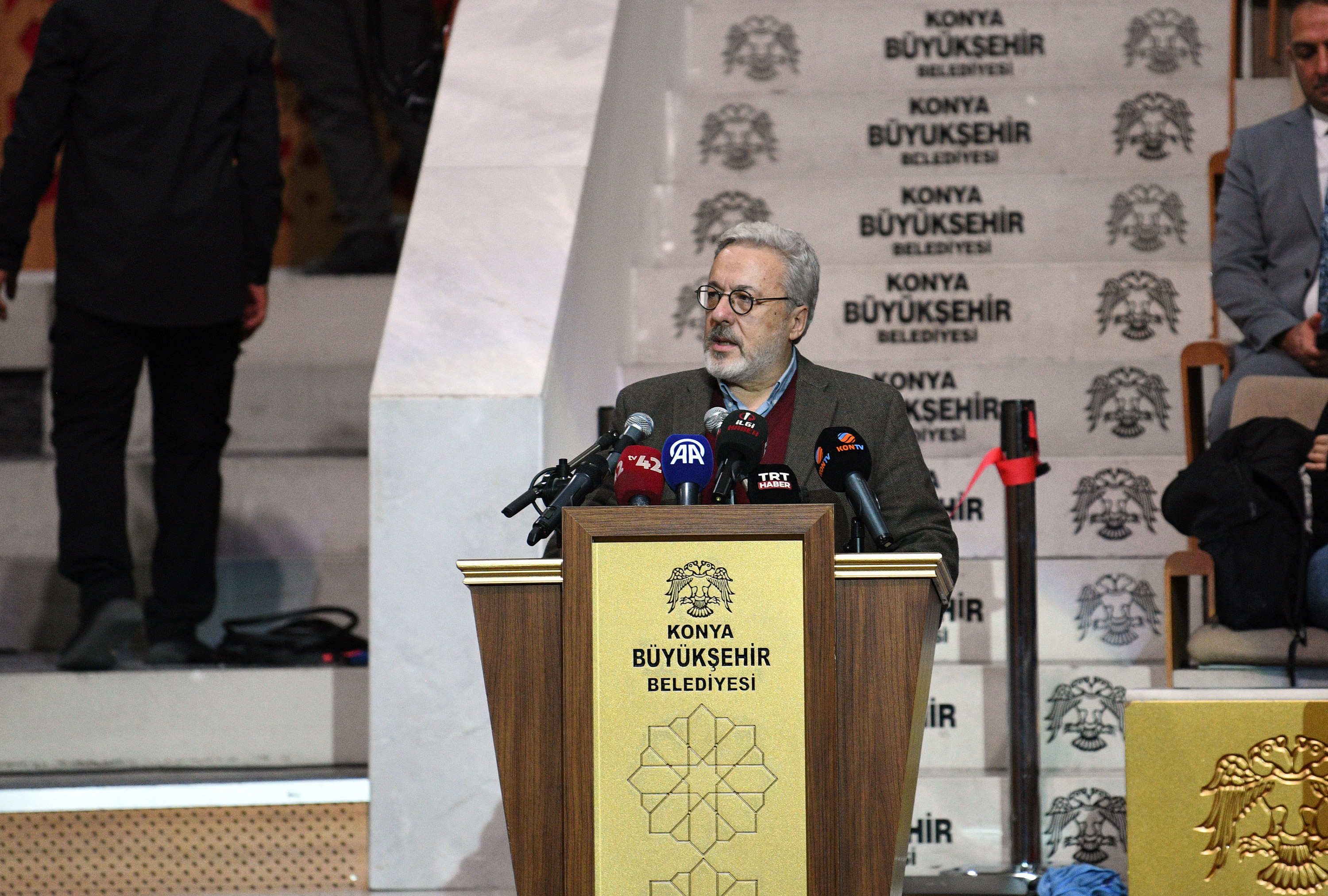 HAZRETİ MEVLANA'NIN 750. VUSLAT YIL DÖNÜMÜ ANMA ETKİNLİKLERİ BAŞLADI