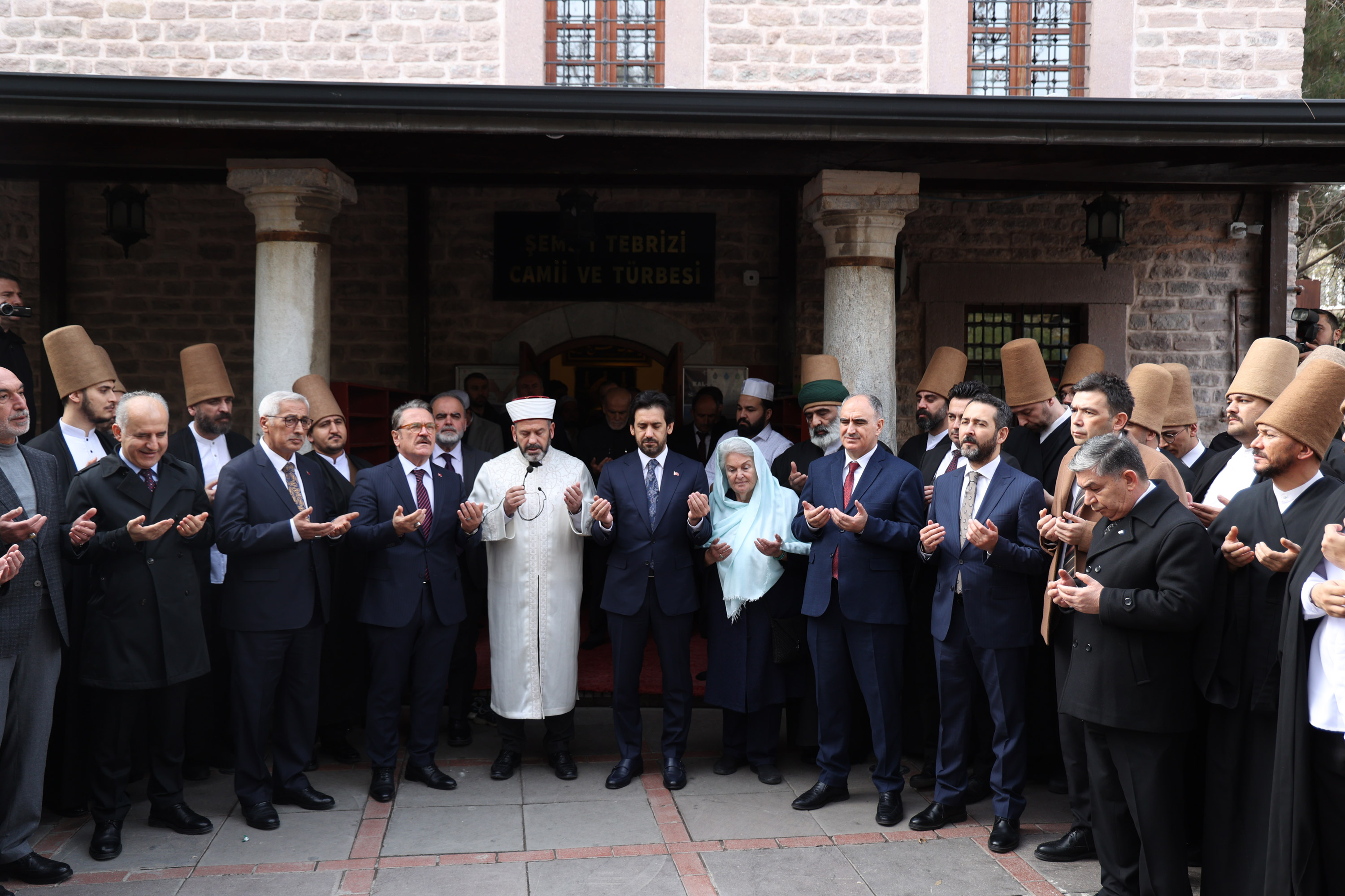 HAZRETİ MEVLANA'NIN 750. VUSLAT YIL DÖNÜMÜ ANMA ETKİNLİKLERİ BAŞLADI