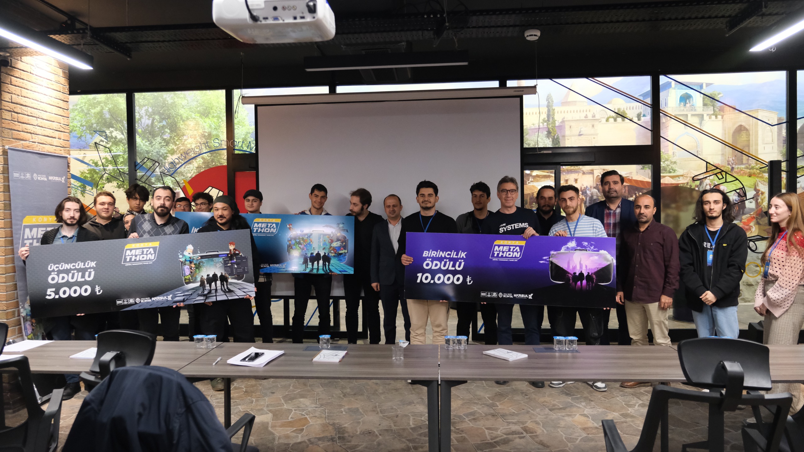 KONYA BÜYÜKŞEHİR “METAVERSE OYUN GELİŞTİRME MARATONU” DÜZENLEDİ