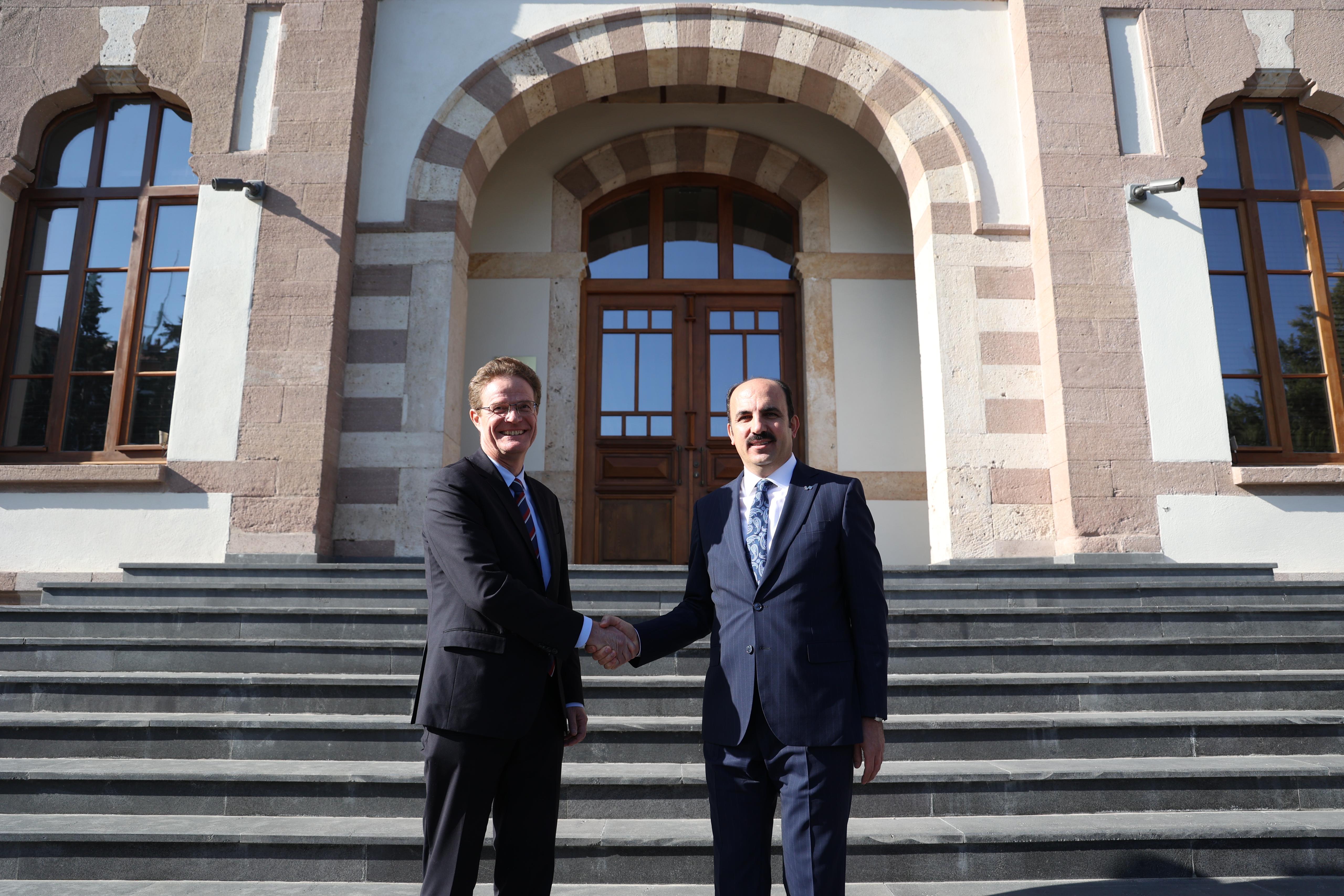 AB BÜYÜKELÇİLERİ UCLG BAŞKANI ALTAY’I ZİYARET ETTİ