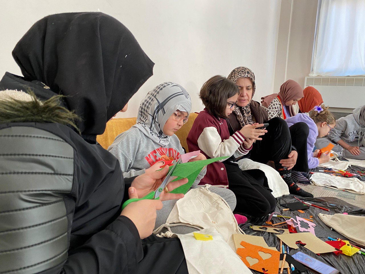 KONYA BÜYÜKŞEHİR KIZ ÇOCUKLARI VE ANNELERİ İÇİN  “ANNE-KIZ” KAMPI DÜZENLEDİ