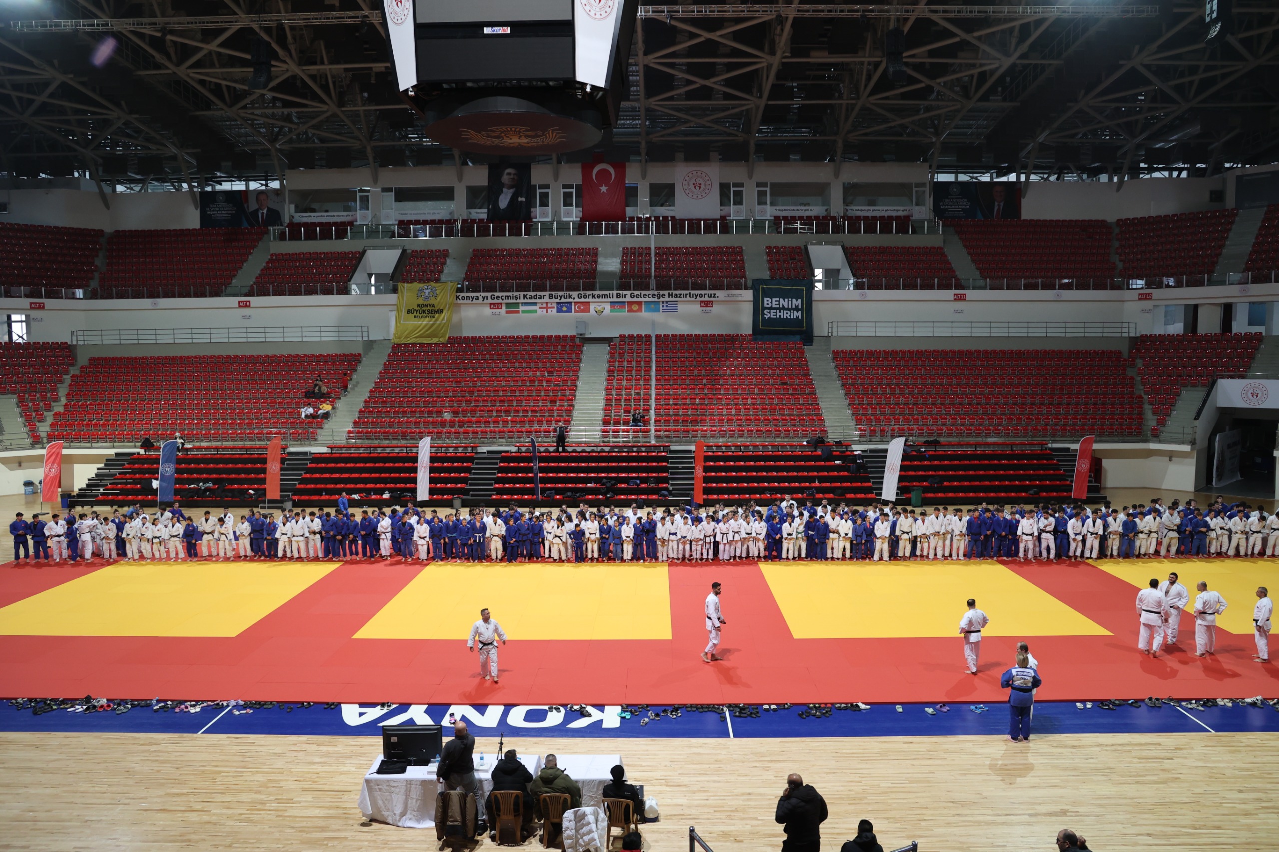 KONYA BÜYÜKŞEHİR MEVLANA ULUSLARARASI JUDO ÇALIŞMA KAMPI’NA EV SAHİPLİĞİ YAPIYOR
