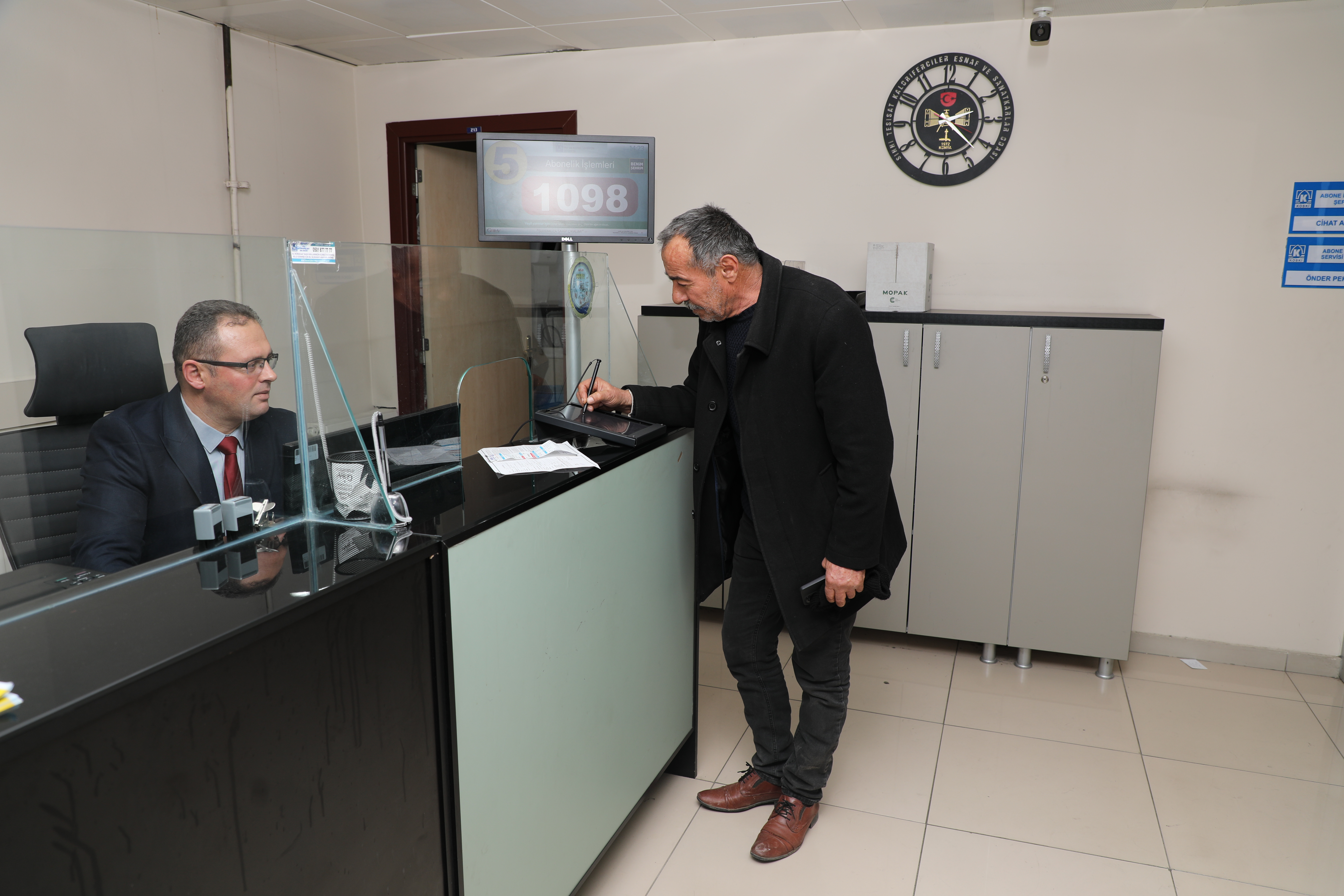 BİYOMETRİK İMZA İLE ABONELİK İŞLEMLERİ DİJİTALLEŞİYOR
