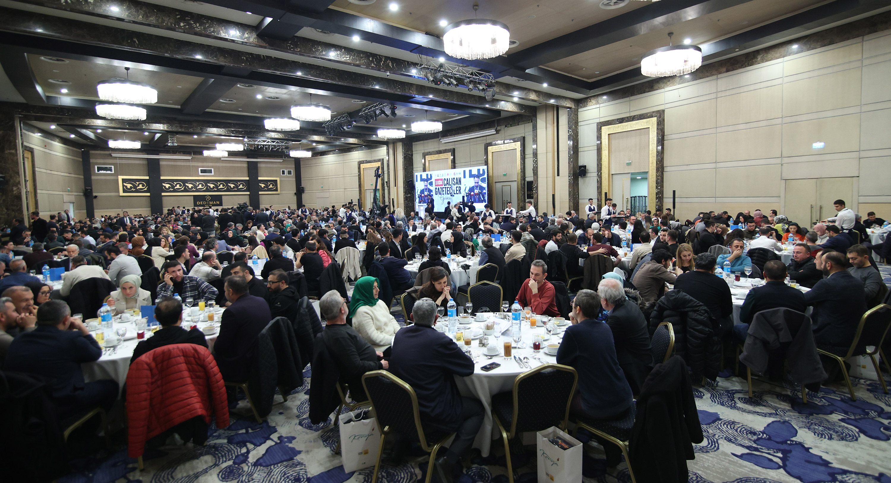 BÜYÜKŞEHİR KONYA’DAKİ BASIN-YAYIN ÇALIŞANLARINI BULUŞTURDU