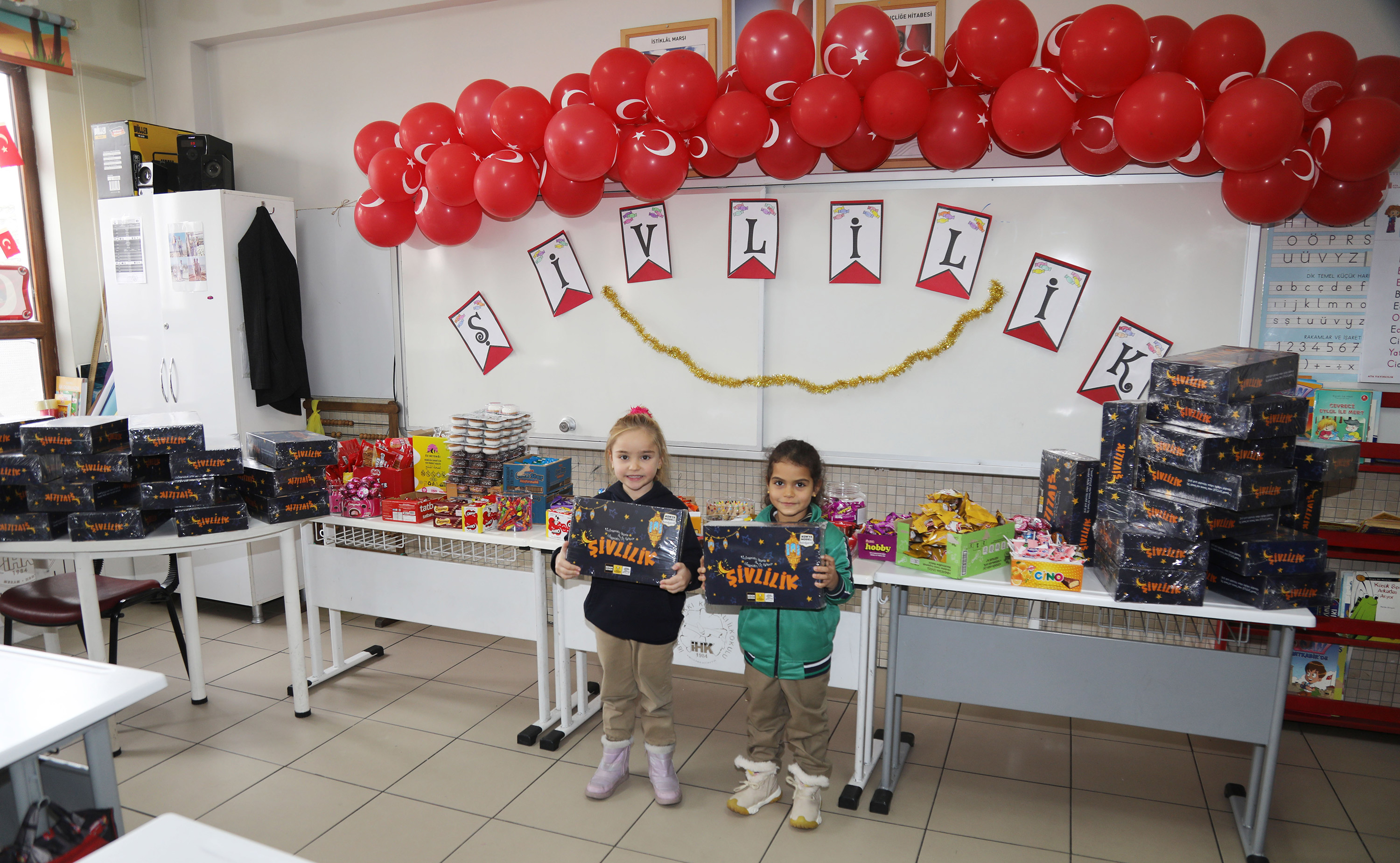 KONYA BÜYÜKŞEHİR ÇOCUKLARI ŞİVLİLİK HEDİYELERİYLE SEVİNDİRİYOR