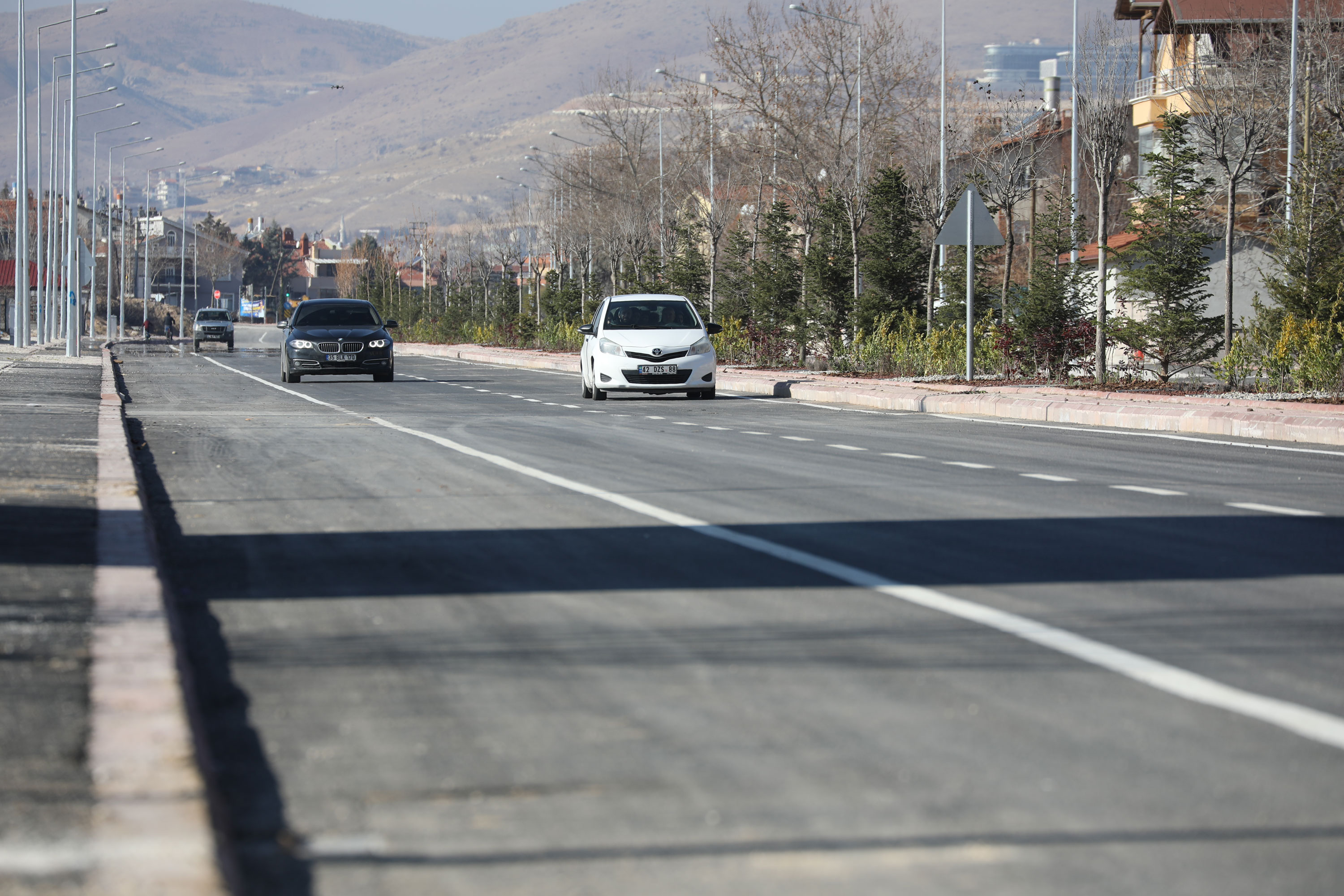 NECMETTİN ERBAKAN CADDESİ’NİN ÜÇÜNCÜ ETABINDA İLK SÜRÜŞÜ BAŞKAN ALTAY YAPTI