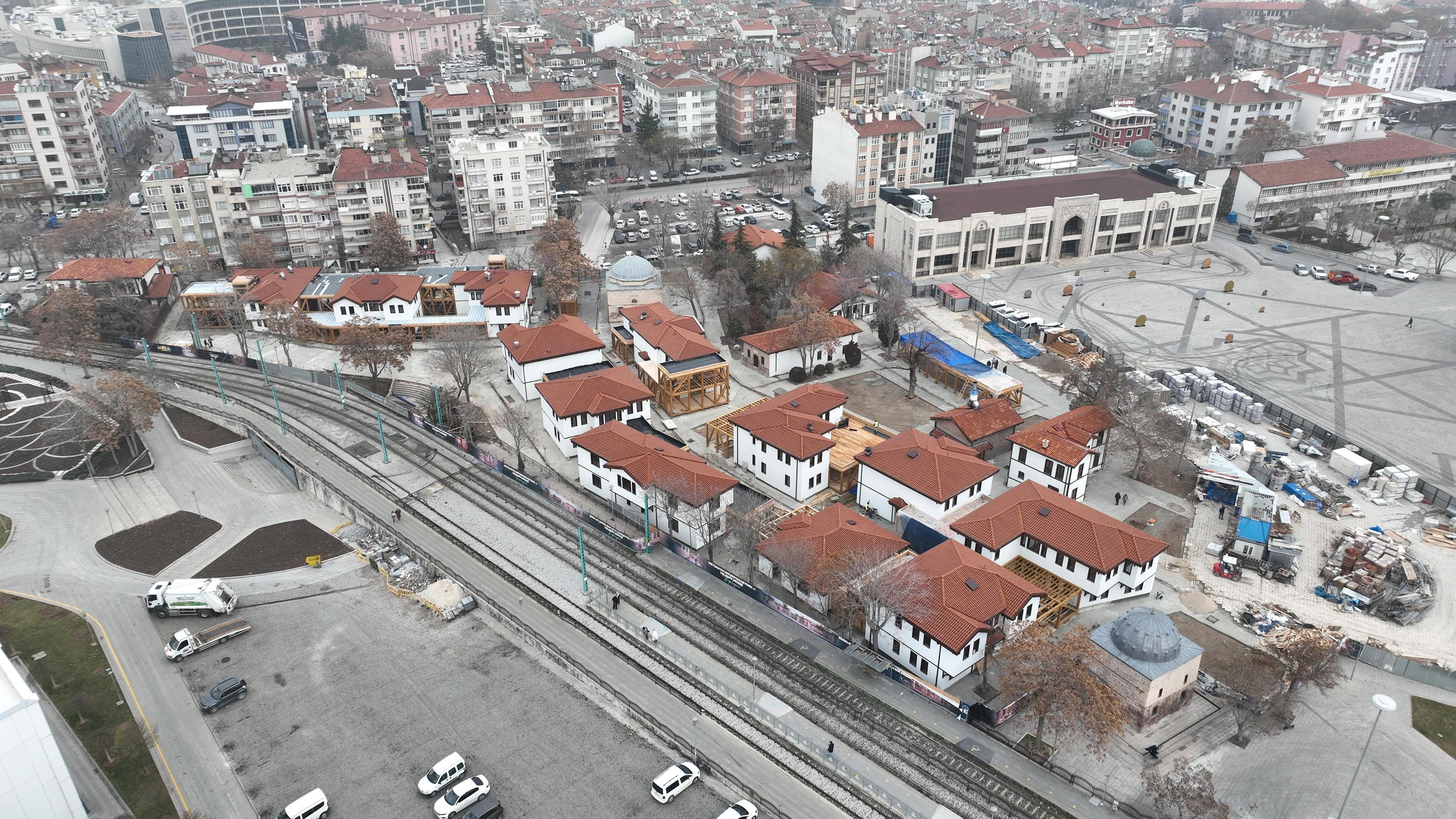 BAŞKAN ALTAY: “KONYA, TARİH VE KÜLTÜRÜN HER SOKAĞINDA YAŞANDIĞI BİR ŞEHİR HALİNE DÖNÜŞECEK”