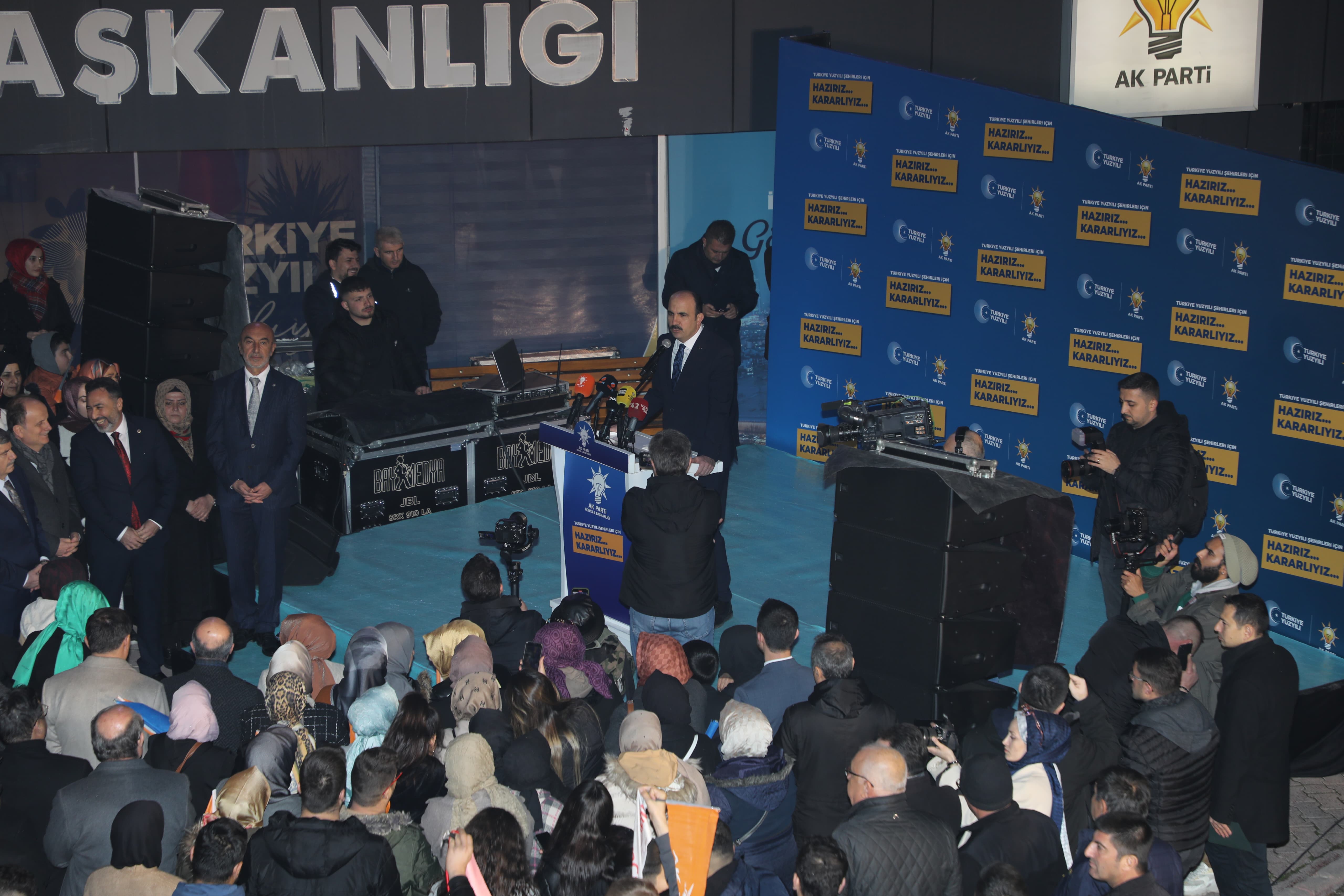 BAŞKAN ALTAY: “İLK GÜNKÜ AŞKLA KONYA’YA HİZMET ETMEYE DEVAM EDECEĞİZ”