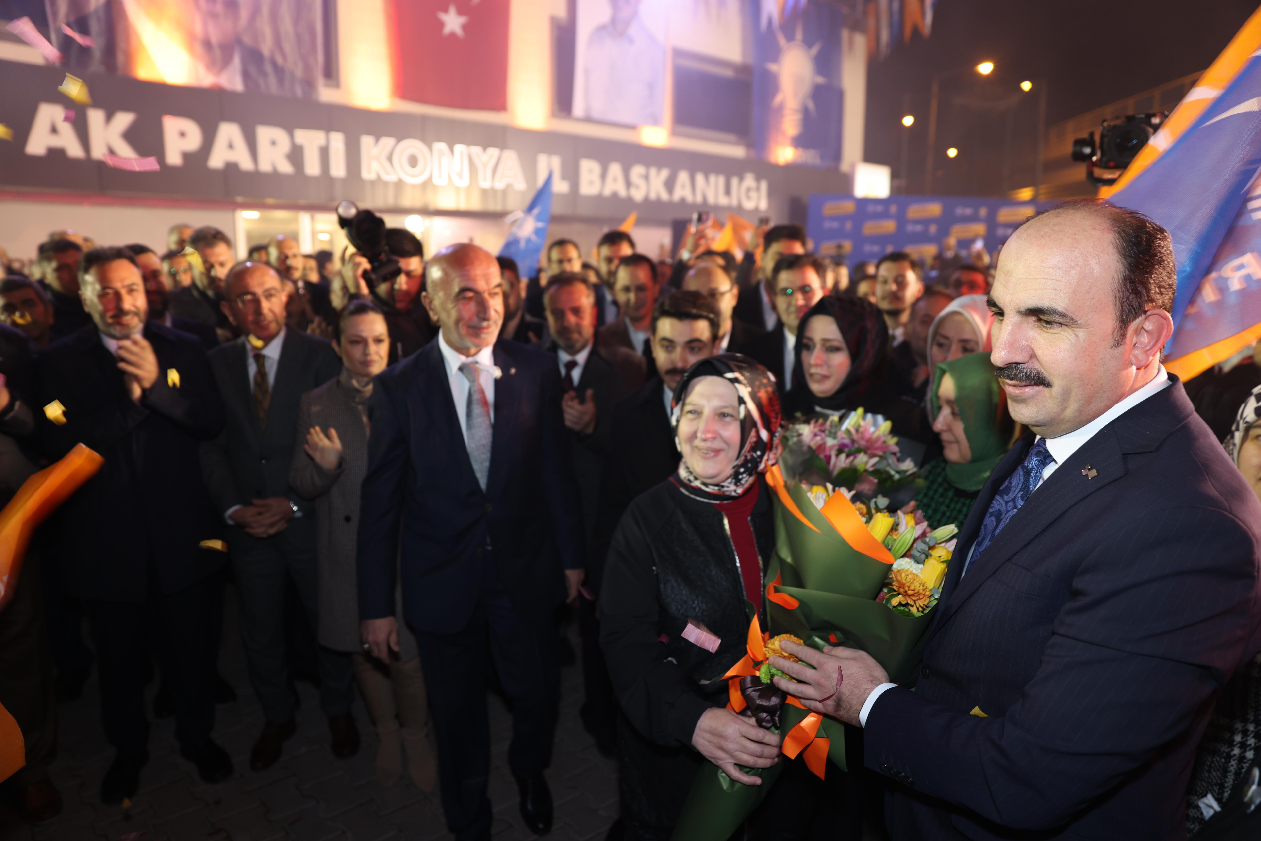 BAŞKAN ALTAY: “İLK GÜNKÜ AŞKLA KONYA’YA HİZMET ETMEYE DEVAM EDECEĞİZ”