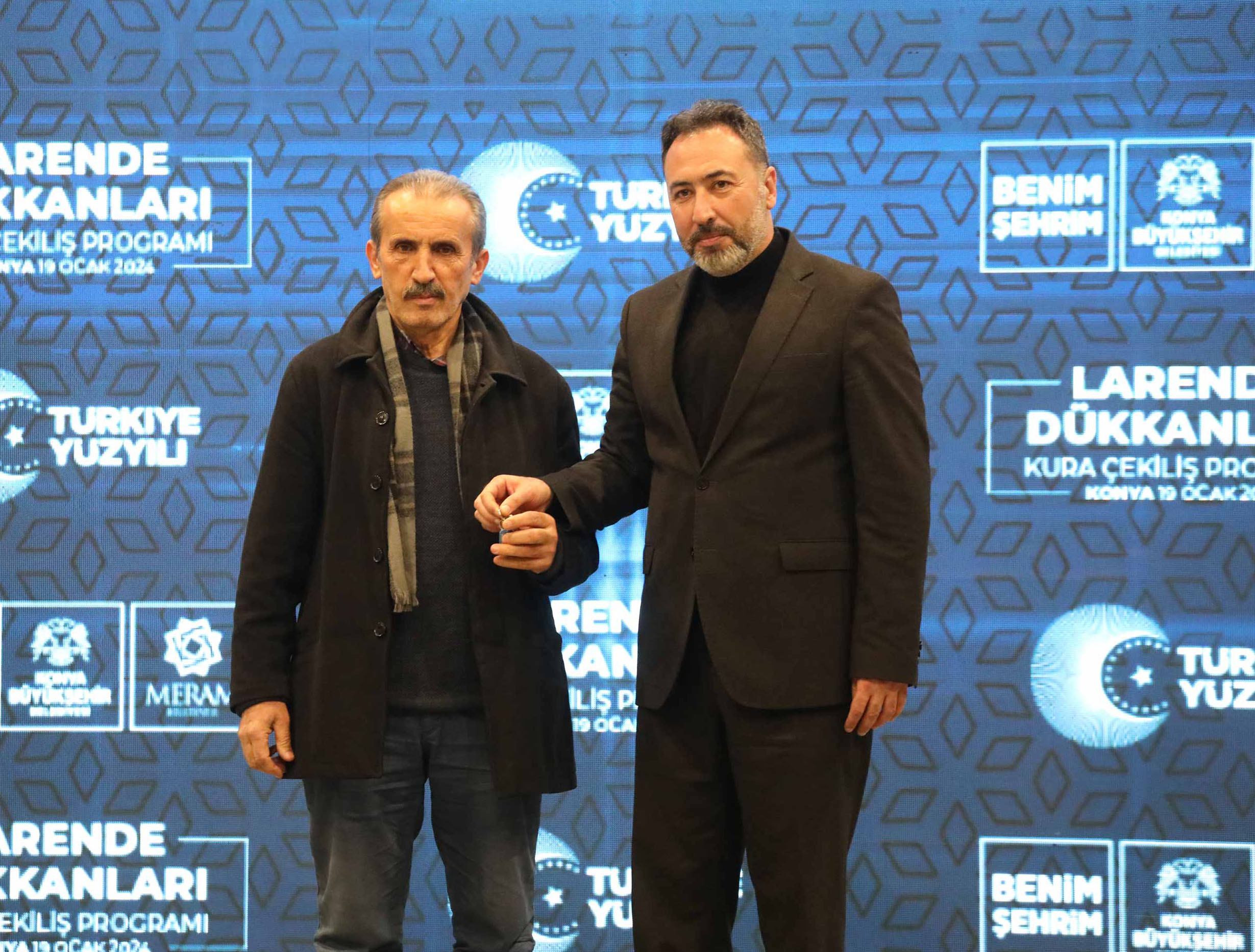 BAŞKAN ALTAY: “ÖNÜMÜZDE İŞİMİZ, ARKAMIZDA KONYALILAR, GECE GÜNDÜZ GAYRET EDİYORUZ”