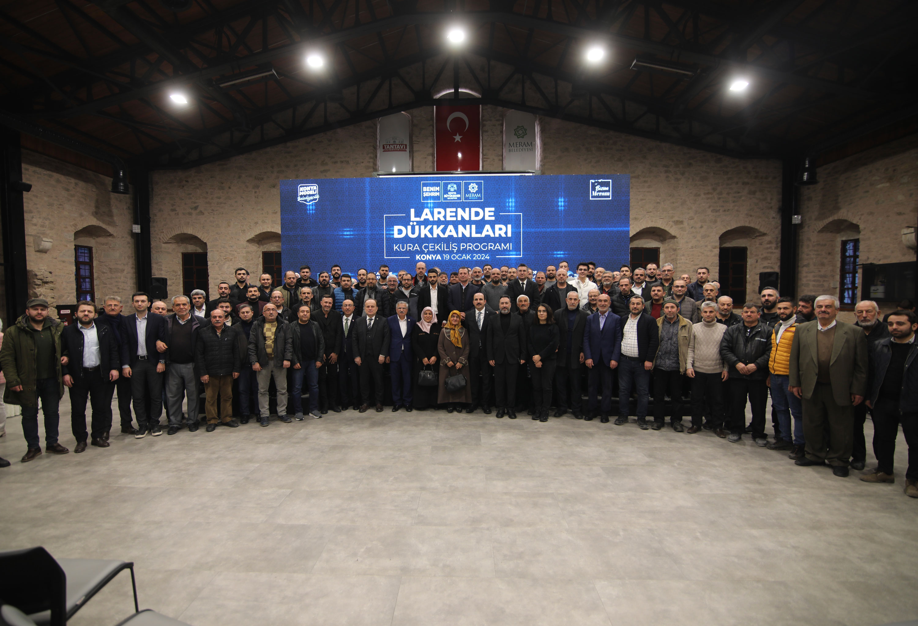 BAŞKAN ALTAY: “ÖNÜMÜZDE İŞİMİZ, ARKAMIZDA KONYALILAR, GECE GÜNDÜZ GAYRET EDİYORUZ”