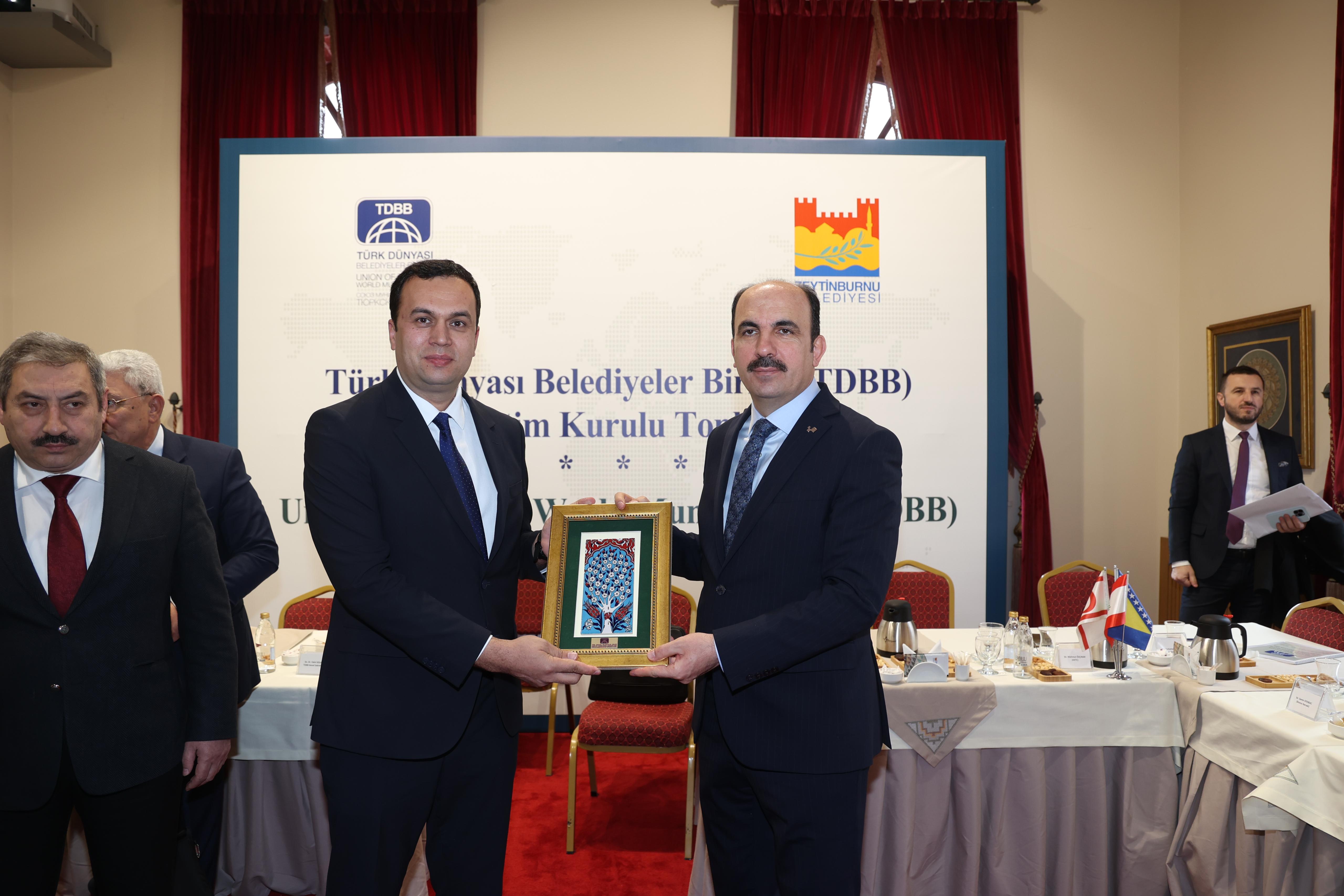 TDBB BAŞKANI ALTAY: “DEPREMDEN ETKİLENEN TÜRK DÜNYASI HALKLARINA HER TÜRLÜ DESTEĞİ VERMEYE HAZIRIZ”