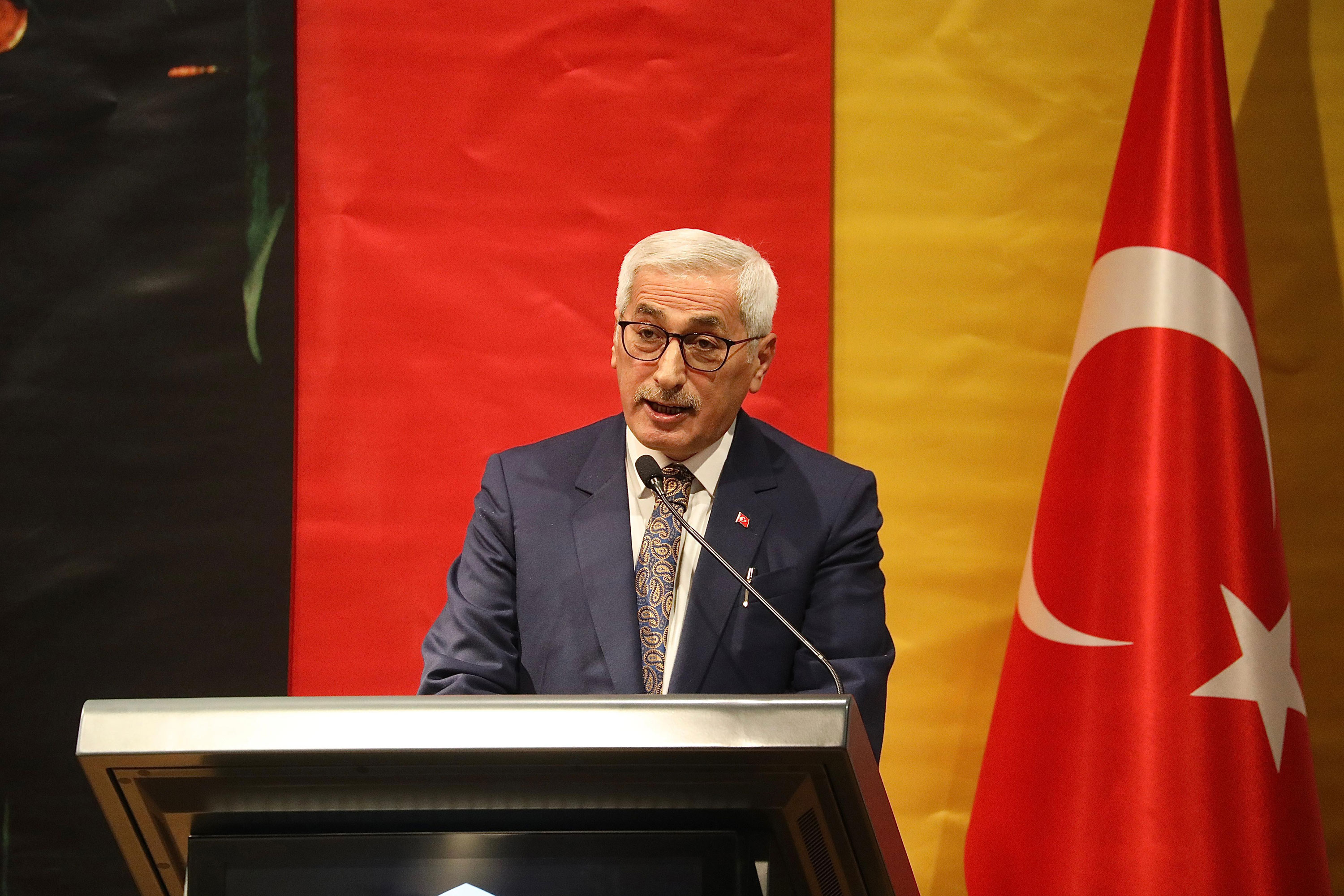 “TÜRKİYE SELÇUKLULARI KONYA HANEDAN TÜRBESİNDEKİ NAAŞLARIN TANZİMİ PROJESİ” PANELİ KONYA BÜYÜKŞEHİR’İN EV SAHİPLİĞİNDE YAPILDI