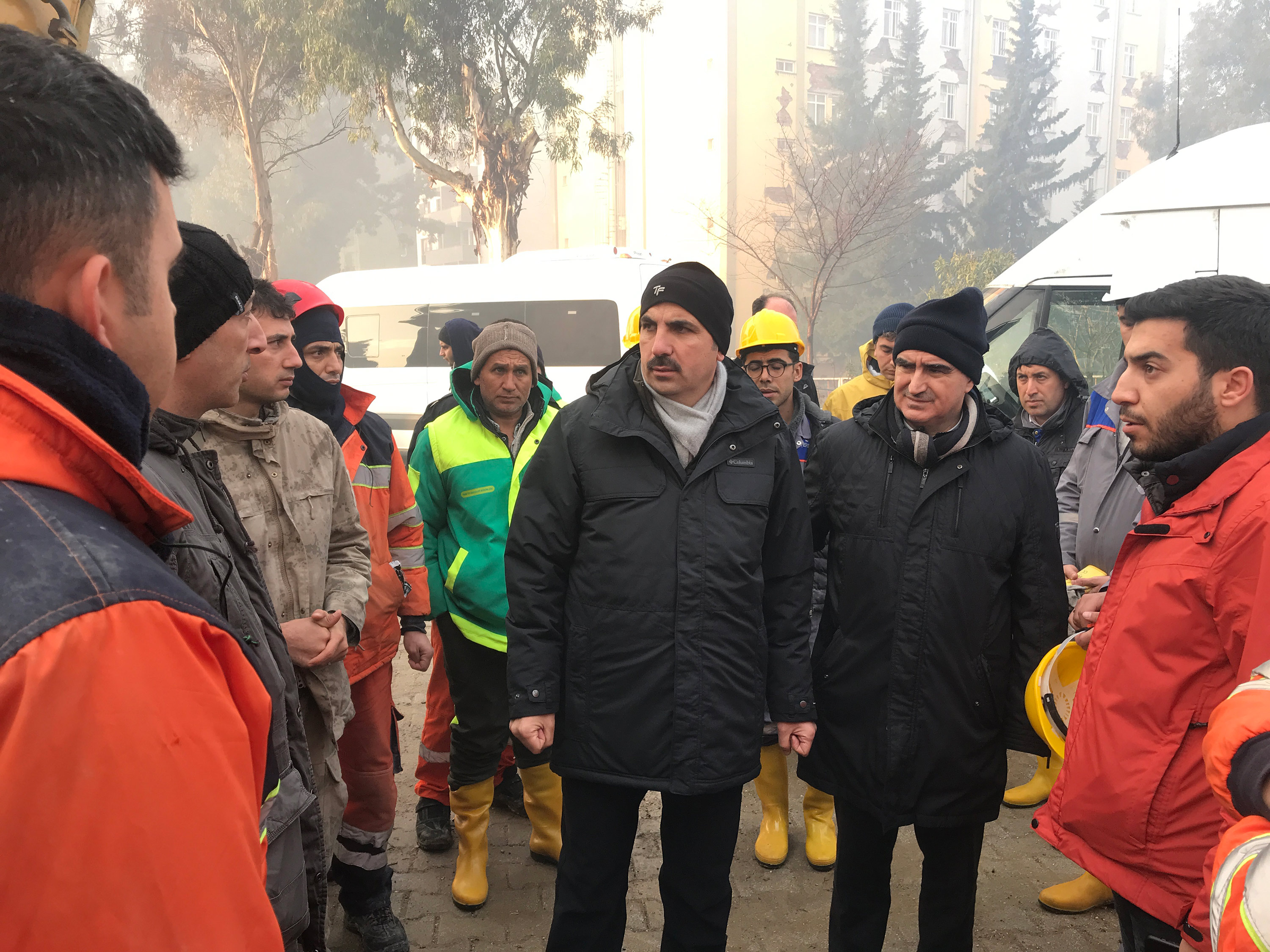 BAŞKAN ALTAY ASRIN FELAKETİNİN BİRİNCİ YILINDA DEPREM ŞEHİTLERİNİ ANDI