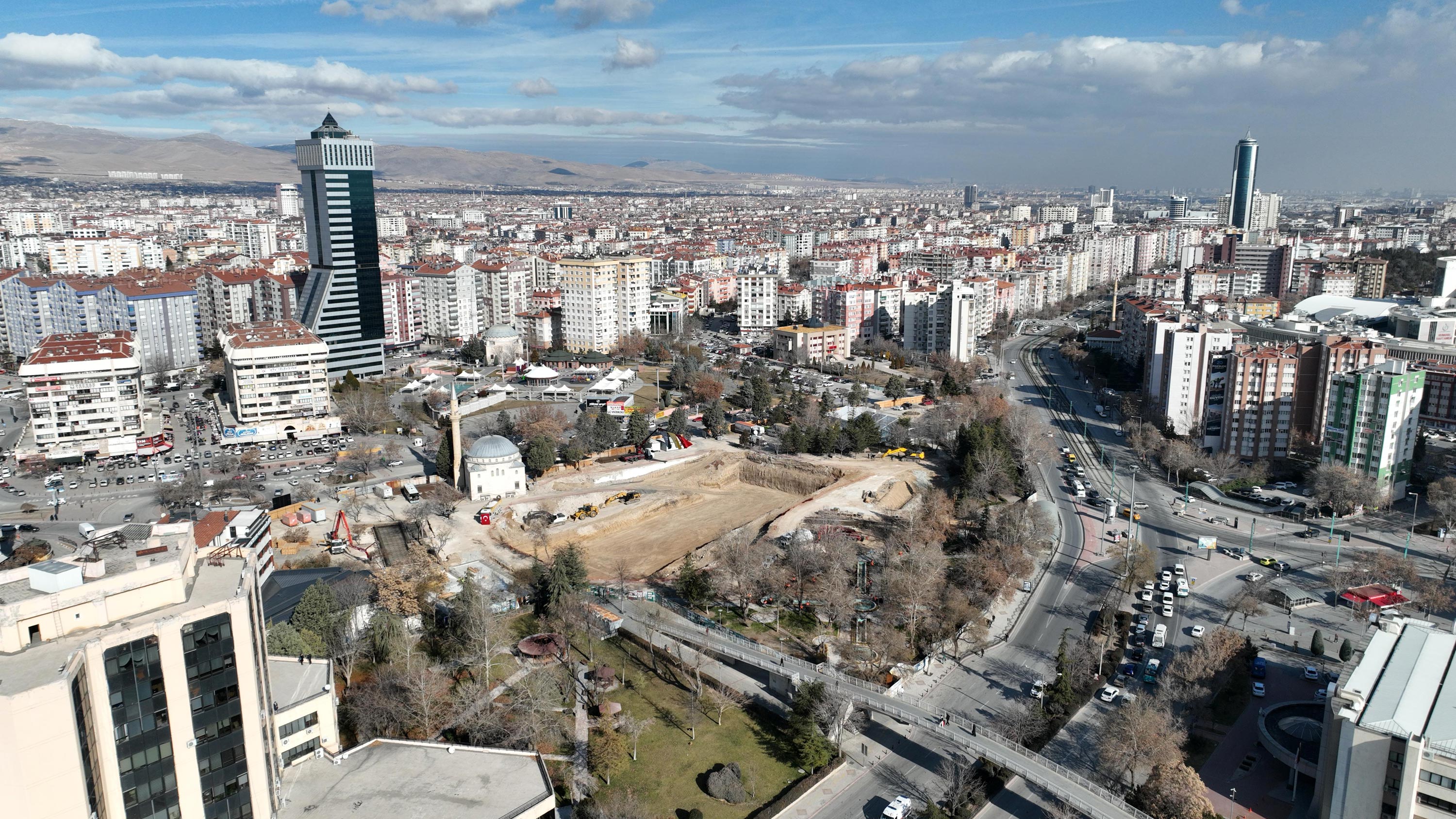 BAŞKAN ALTAY: “ŞEHİR KÜTÜPHANESİ TÜRKİYE’NİN EN İKONİK YAPILARINDAN BİRİSİ OLACAK”