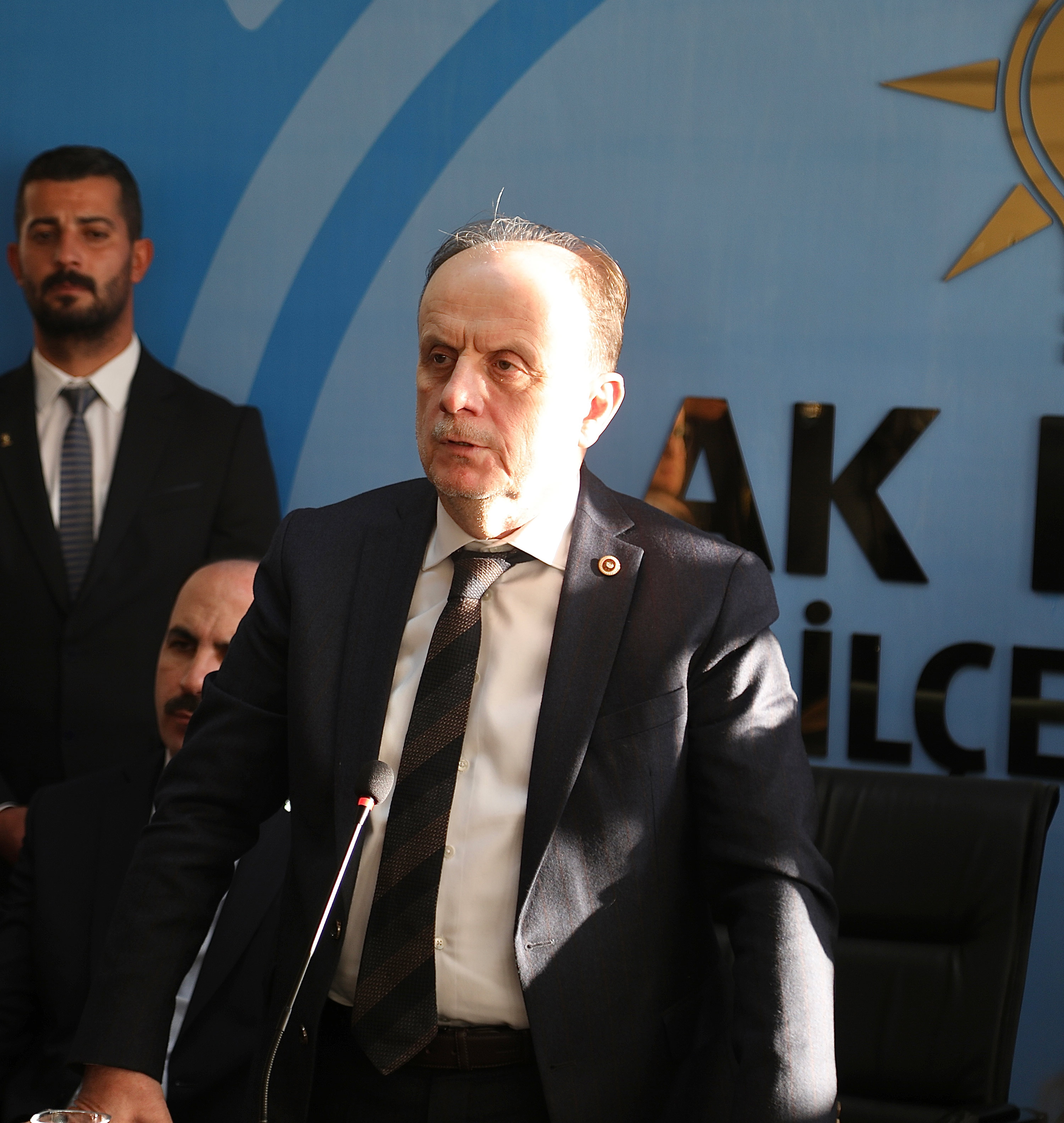 KONYA BÜYÜKŞEHİR’İN EREĞLİ’YE KAZANDIRDIĞI 8 HALI SAHANIN AÇILIŞI YAPILDI
