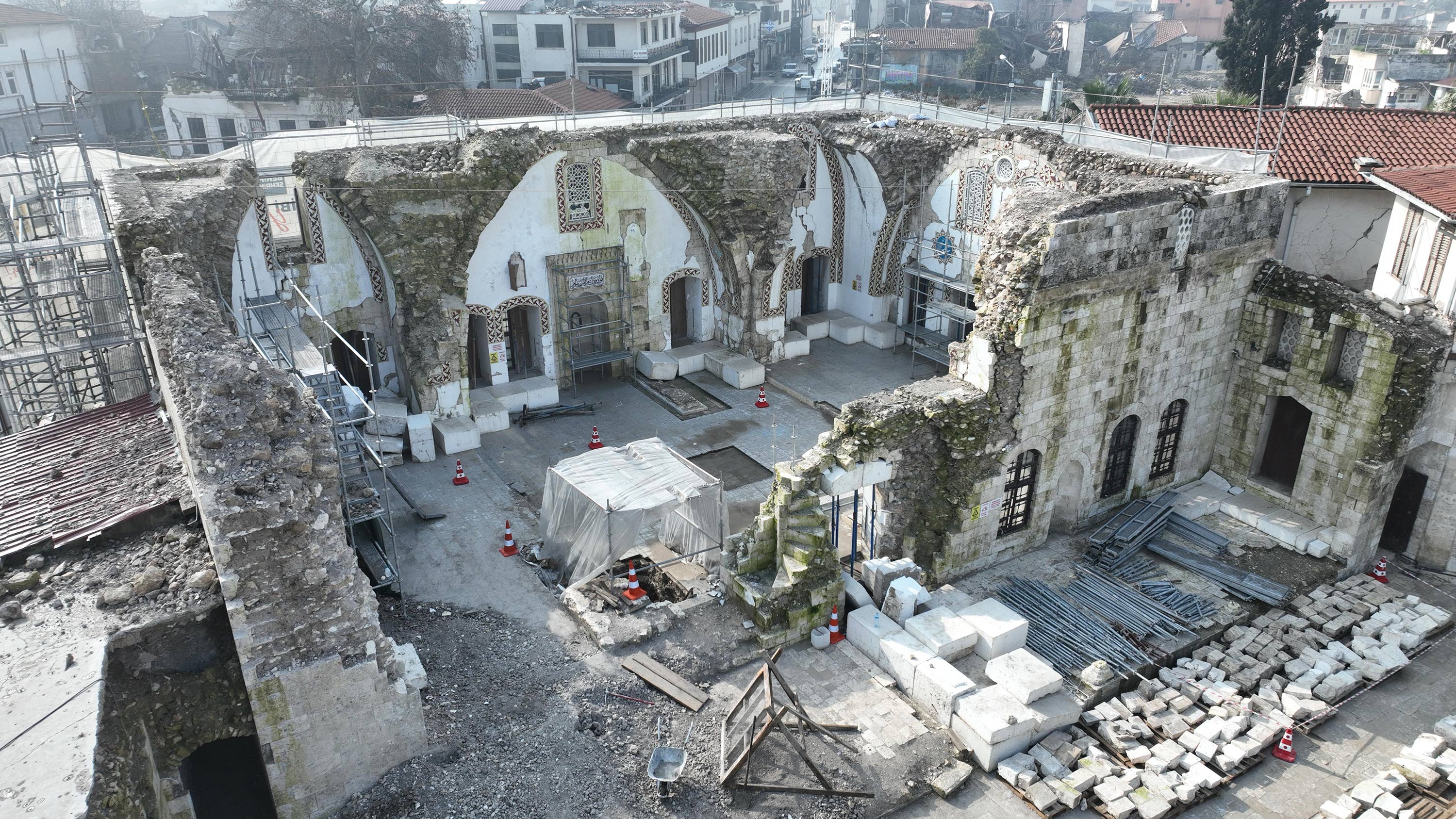 BAŞKAN ALTAY: “HABİB-İ NECCAR CAMİİ RESTORASYONU KONYA-HATAY KARDEŞLİĞİNİN BİR NİŞANESİ OLACAK”