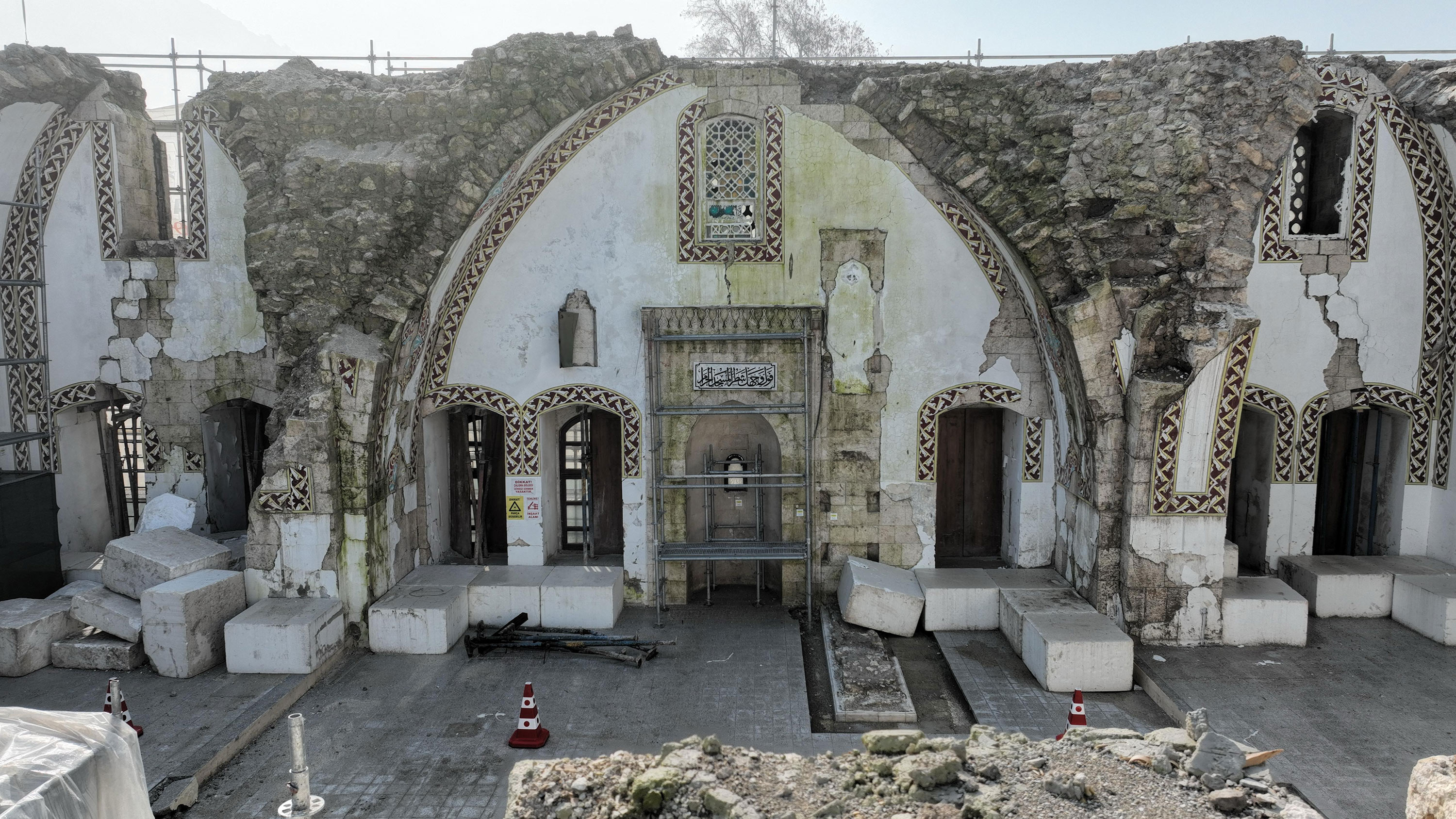 BAŞKAN ALTAY: “HABİB-İ NECCAR CAMİİ RESTORASYONU KONYA-HATAY KARDEŞLİĞİNİN BİR NİŞANESİ OLACAK”