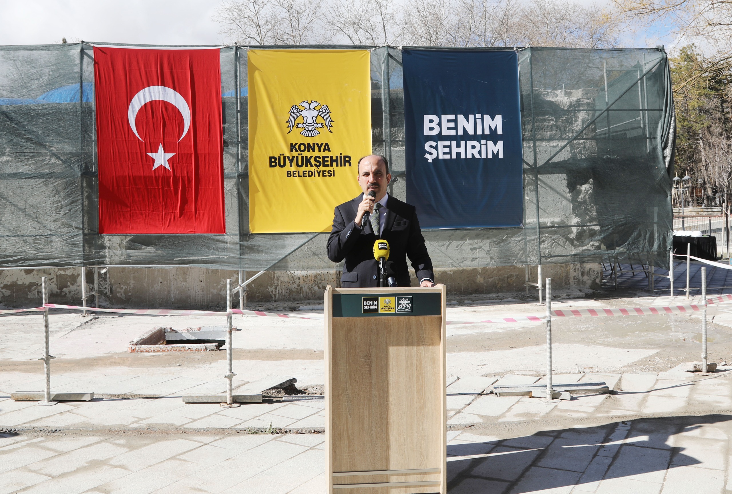 BAŞKAN ALTAY: “TARİHİ MERAM HAMAMI OYUNCAK MÜZESİ OLARAK KULLANILACAK"
