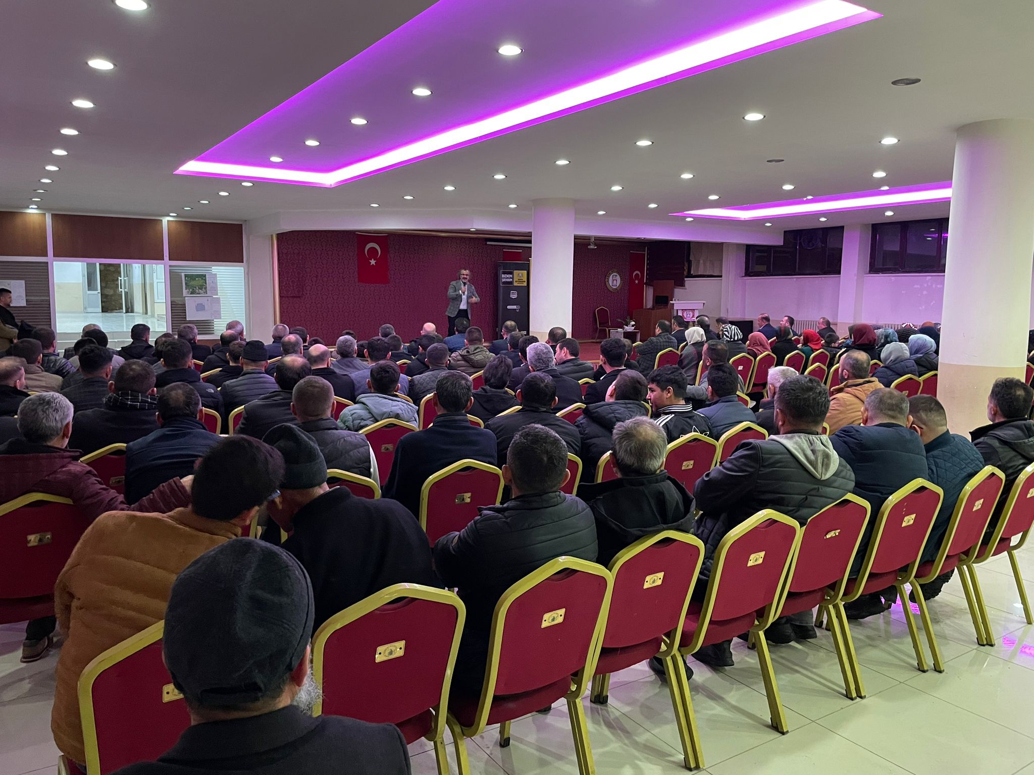 İLÇE ŞEHİR KONFERANSLARI ŞUBAT AYI ETKİNLİKLERİ İLGİYLE TAKİP EDİLİYOR