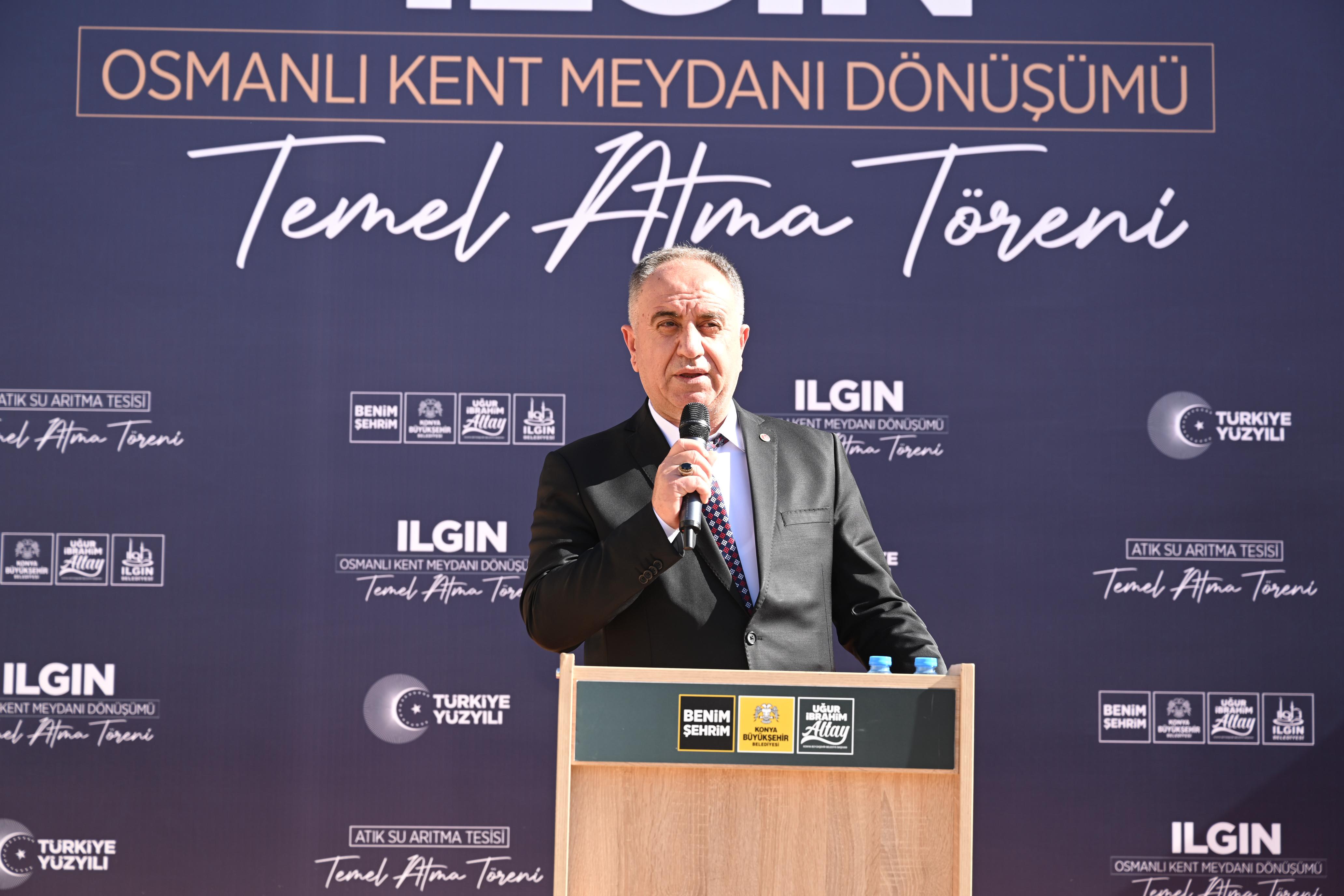 BAŞKAN ALTAY: “BİZ KALDIRIMLARI ALTINDAN, YOLLARI GÜMÜŞTEN YAPSAK KONYALILARIN HAKKINI ÖDEYEMEYİZ”