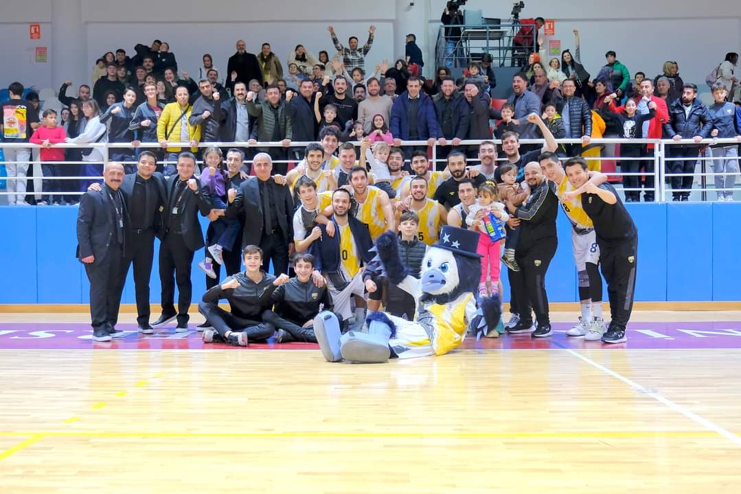BÜYÜKŞEHİR BASKETBOLDA GÖZ KAMAŞTIRIYOR