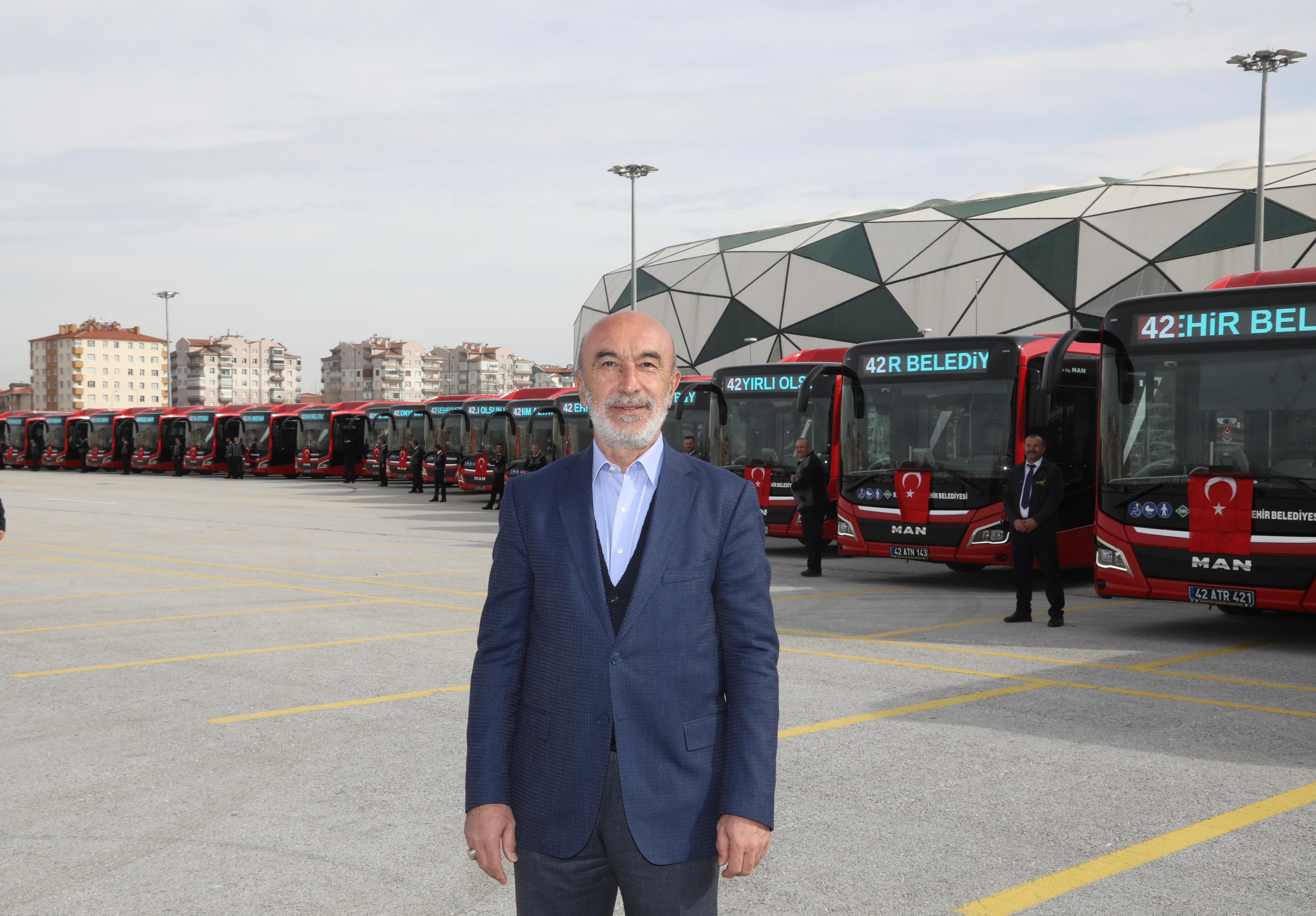 BAŞKAN ALTAY: “OTOBÜS FİLOMUZU 53 YENİ DOĞALGAZLI OTOBÜSLE DAHA DA GÜÇLENDİRDİK”