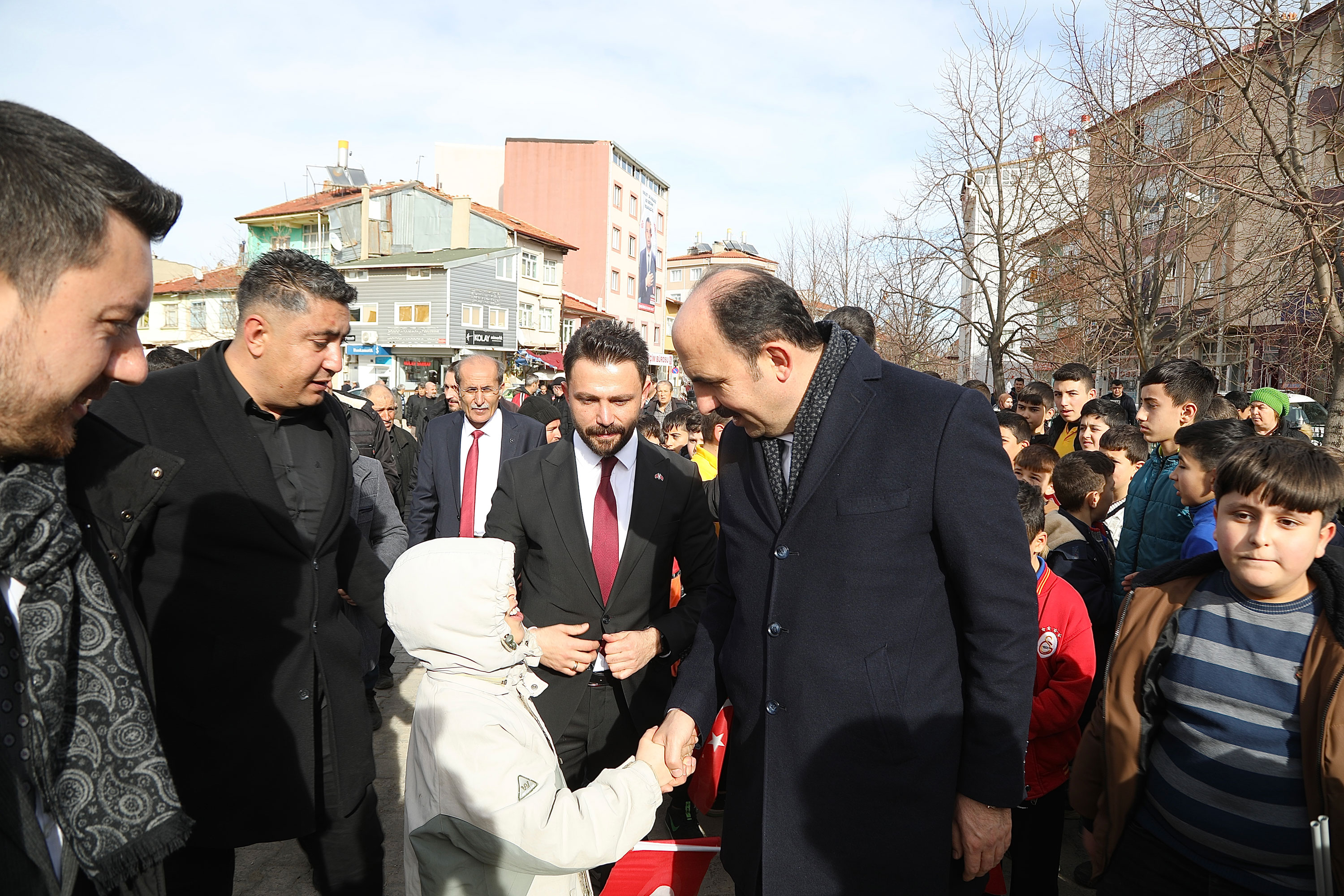 BAŞKAN ALTAY: “VERDİĞİMİZ SÖZLERİ BİR BİR YERİNE GETİRMENİN MUTLULUĞUNU YAŞIYORUZ”