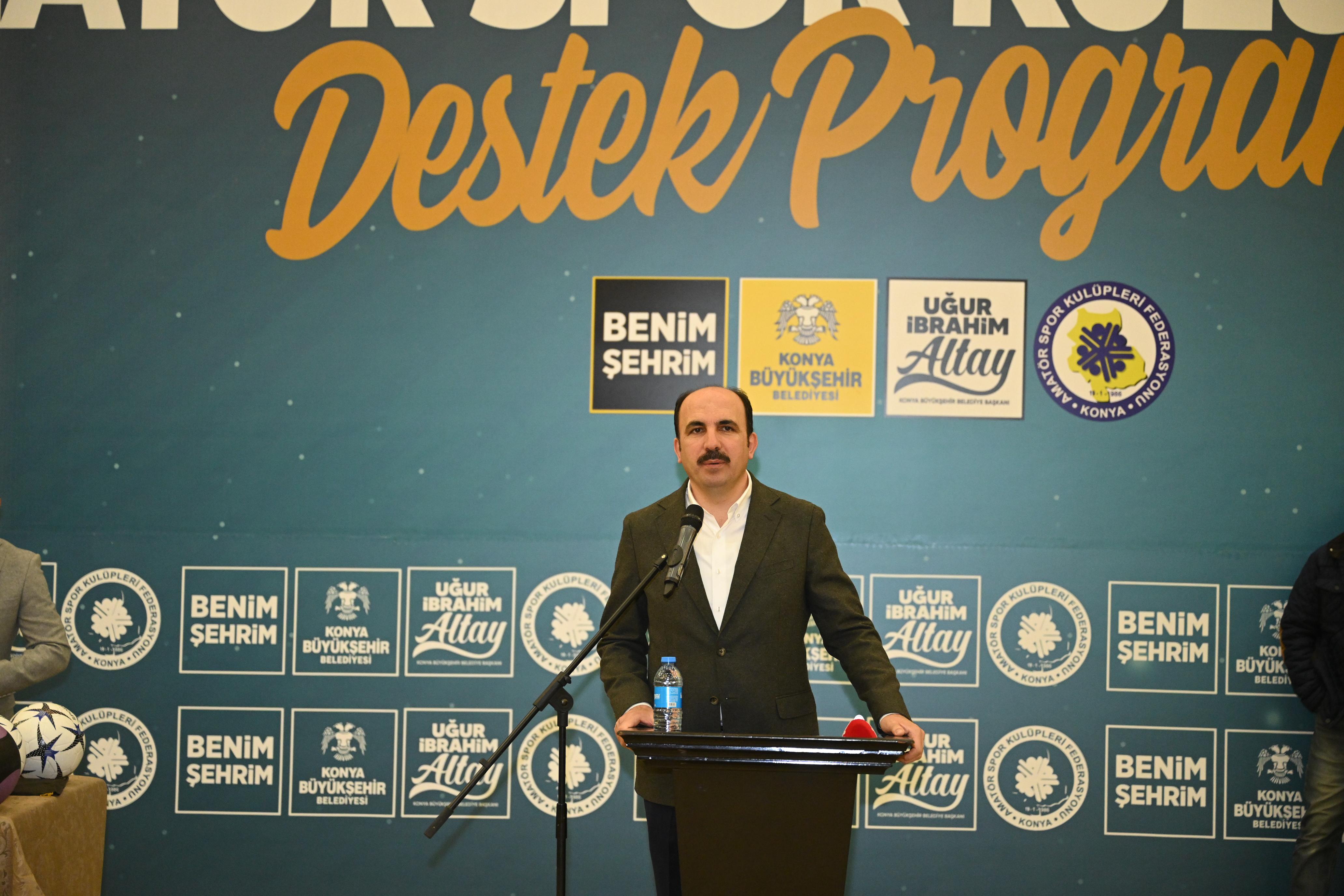 KONYA BÜYÜKŞEHİR AMATÖR SPOR KULÜPLERİNE 7,5 MİLYON LİRALIK MALZEME DESTEĞİNDE BULUNDU