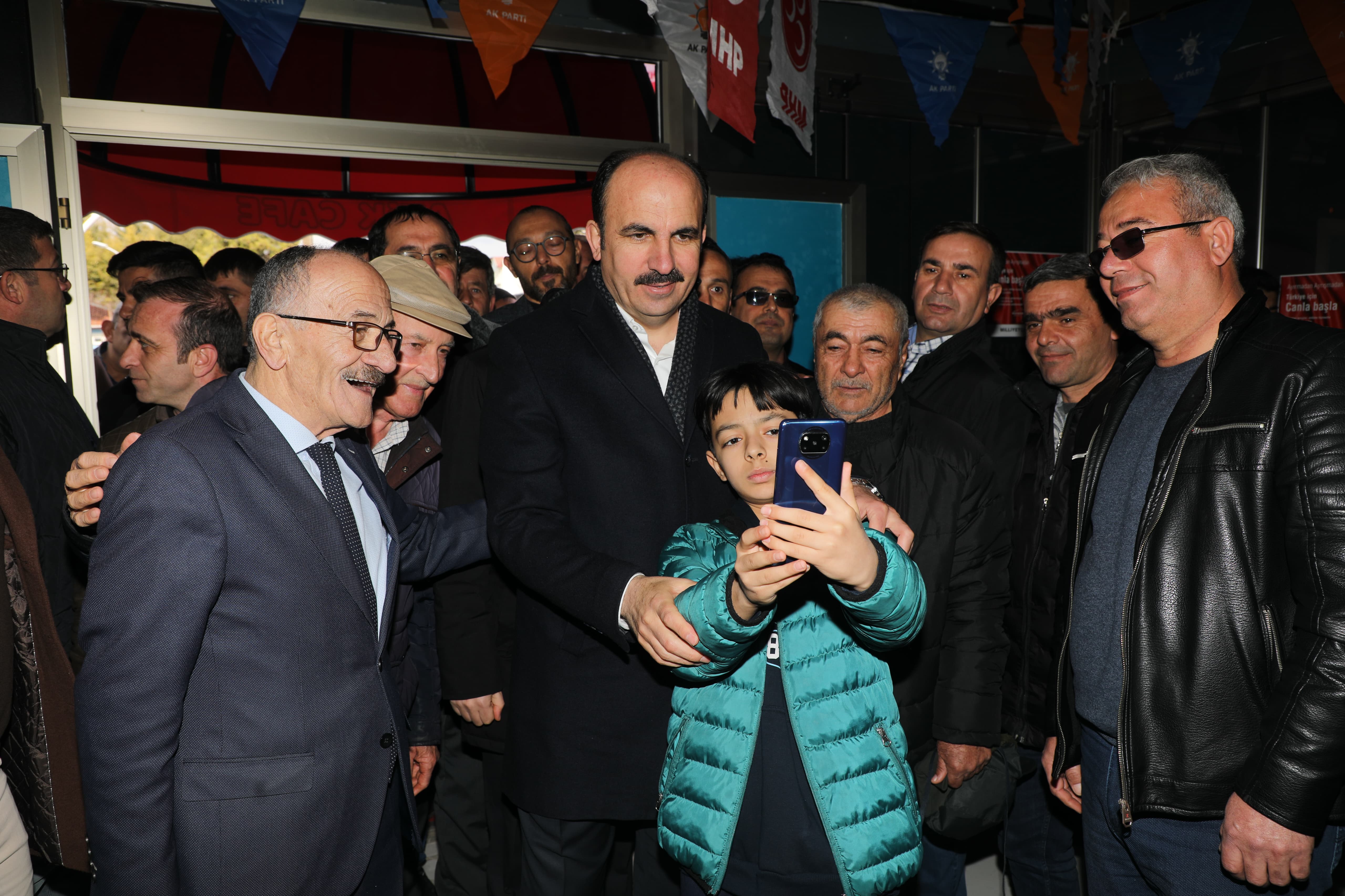 BAŞKAN ALTAY; DEREBUCAK, BEYŞEHİR VE HÜYÜK’TE VATANDAŞLARLA BULUŞTU