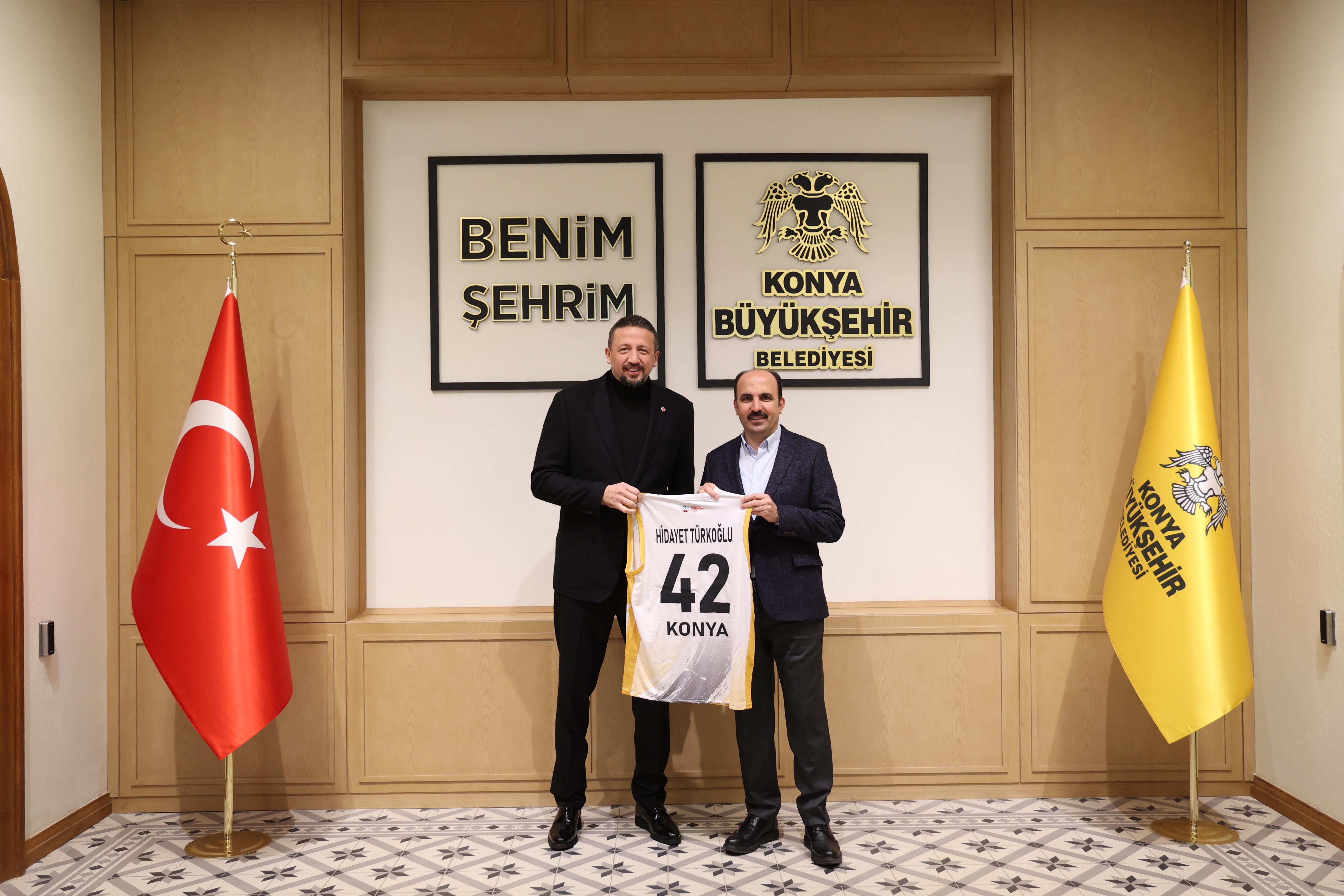 TBF BAŞKANI HİDAYET TÜRKOĞLU BAŞKAN ALTAY’I ZİYARET ETTİ