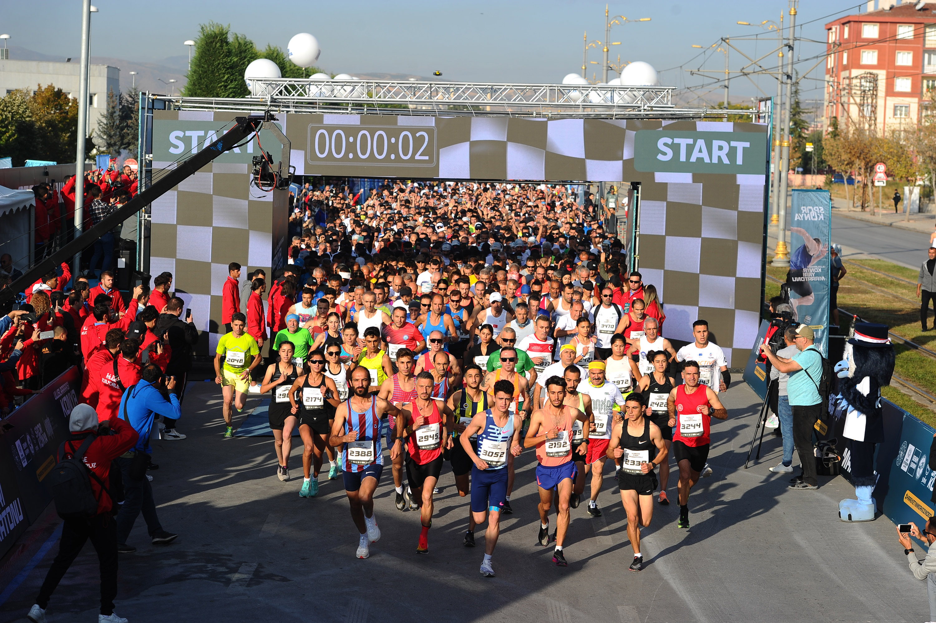 BAŞKAN ALTAY TÜM SPORSEVERLERİ ULUSLARARASI KONYA YARI MARATONU’NA KAYIT YAPTIRMAYA DAVET ETTİ