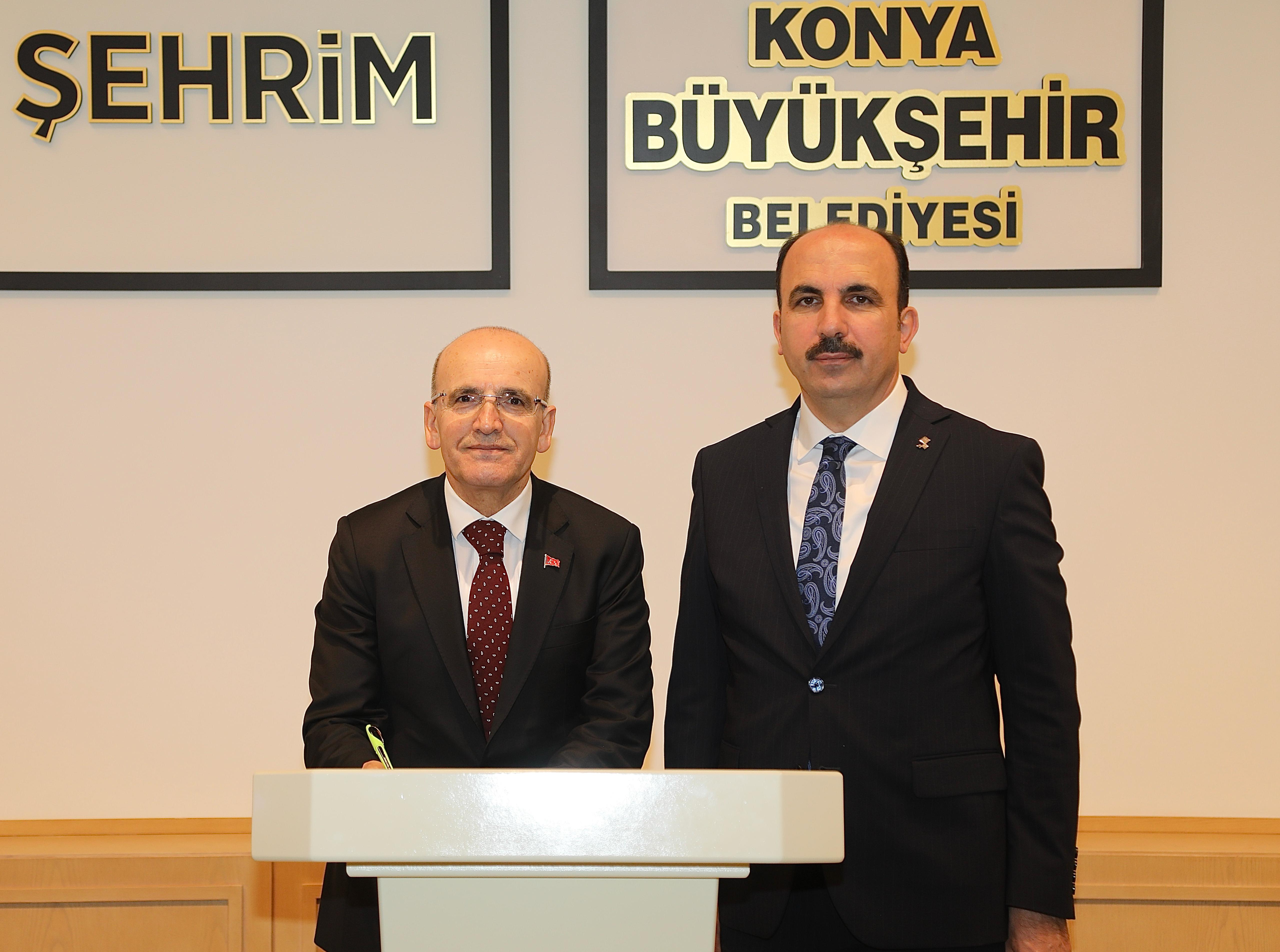 HAZİNE VE MALİYE BAKANI ŞİMŞEK BAŞKAN ALTAY’I ZİYARET ETTİ