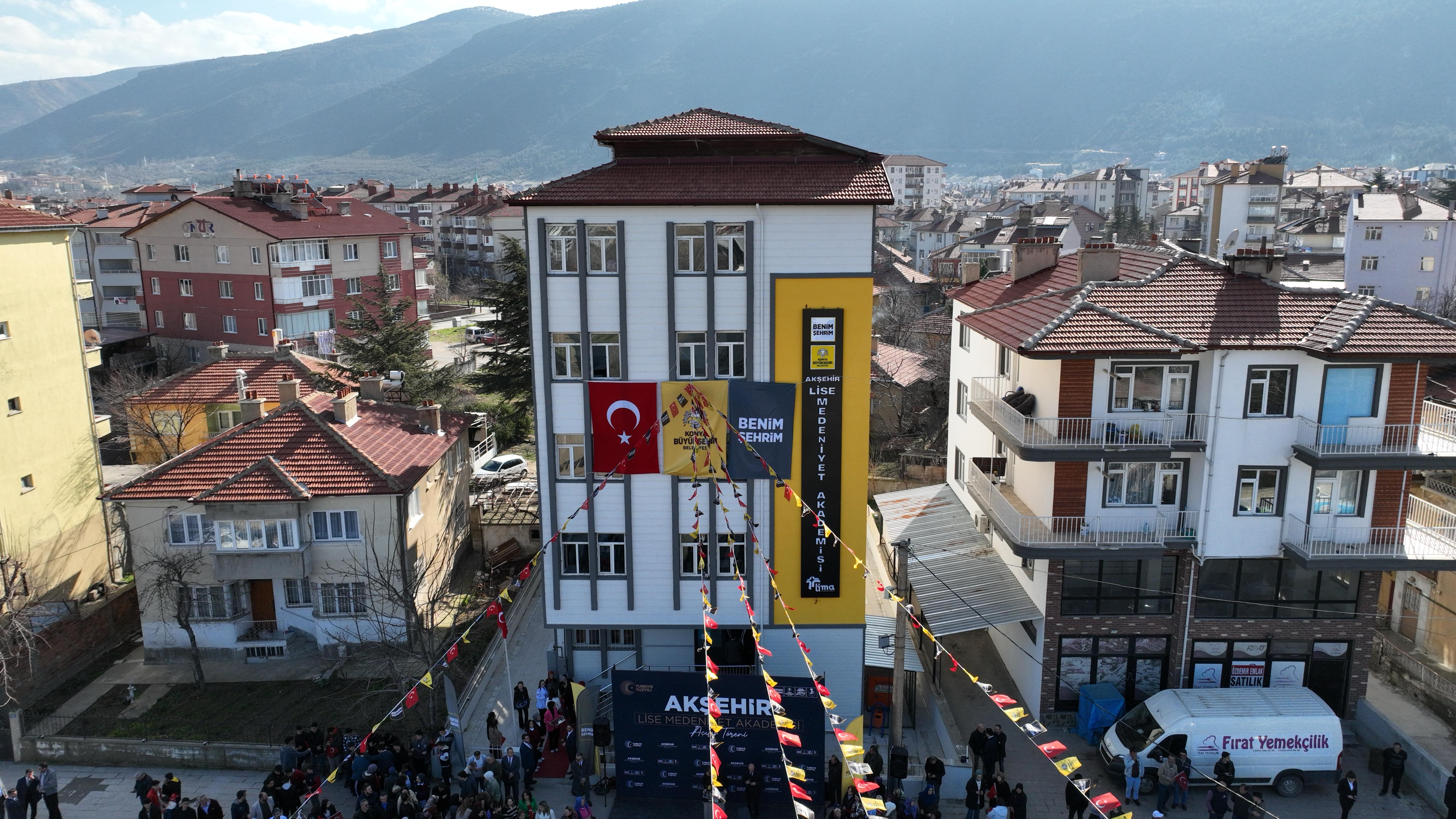AKŞEHİR LİSE MEDENİYET AKADEMİSİ BAKAN GÖKTAŞ’IN KATILIMIYLA AÇILDI