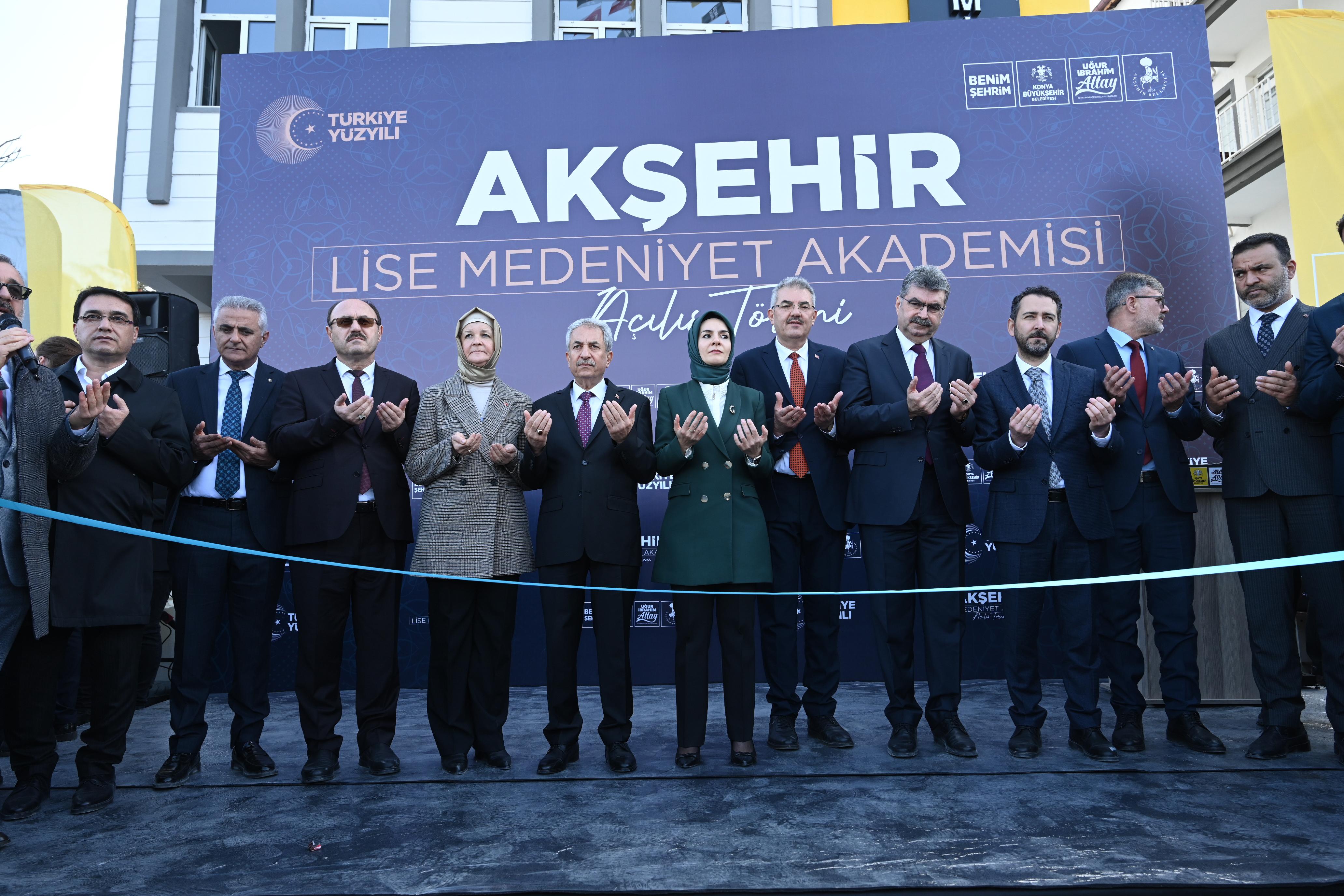 AKŞEHİR LİSE MEDENİYET AKADEMİSİ BAKAN GÖKTAŞ’IN KATILIMIYLA AÇILDI