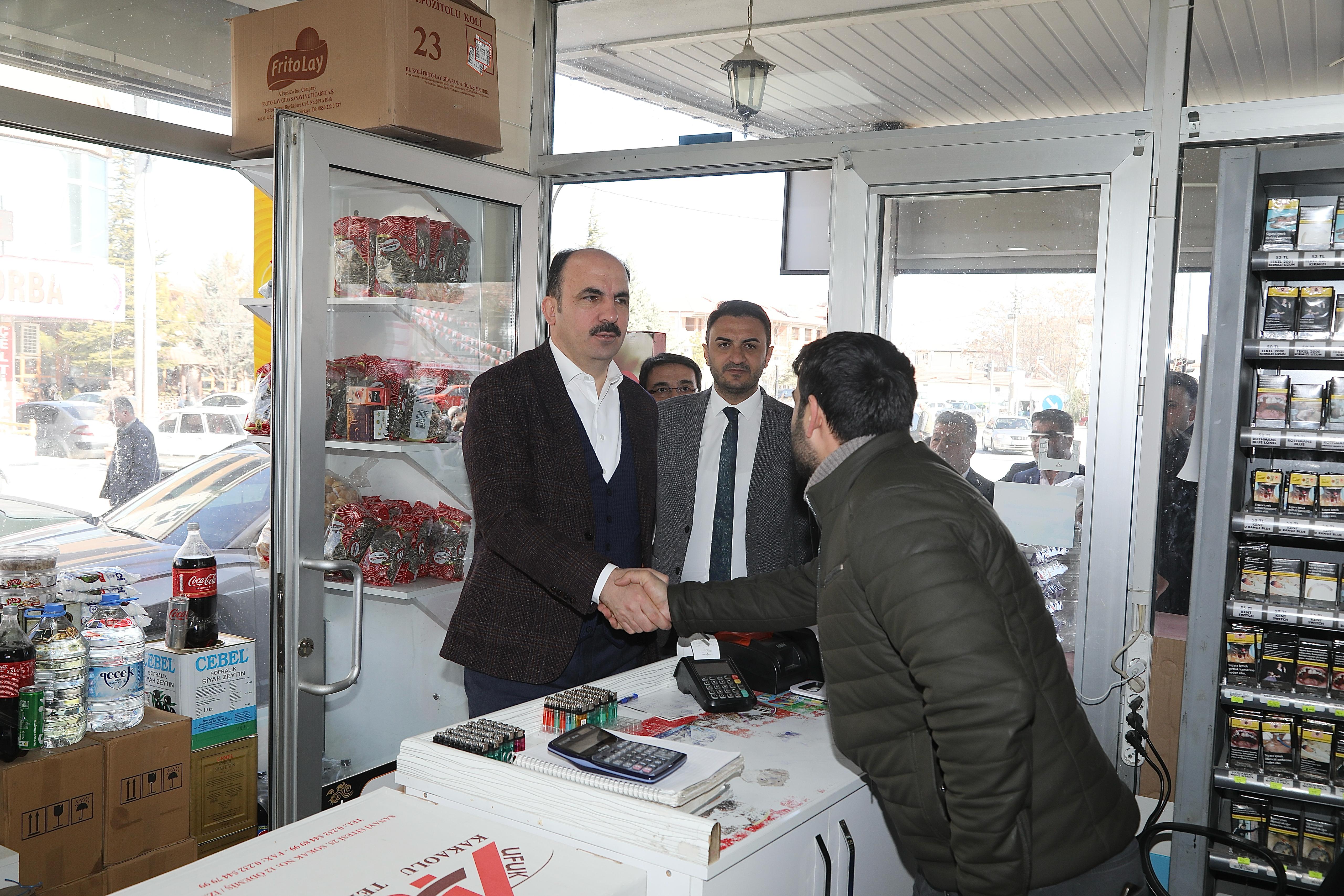 BAŞKAN ALTAY ÇELTİK’E KAZANDIRILACAK KAPALI PAZAR YERİ’NİN TEMELİNİ ATTI