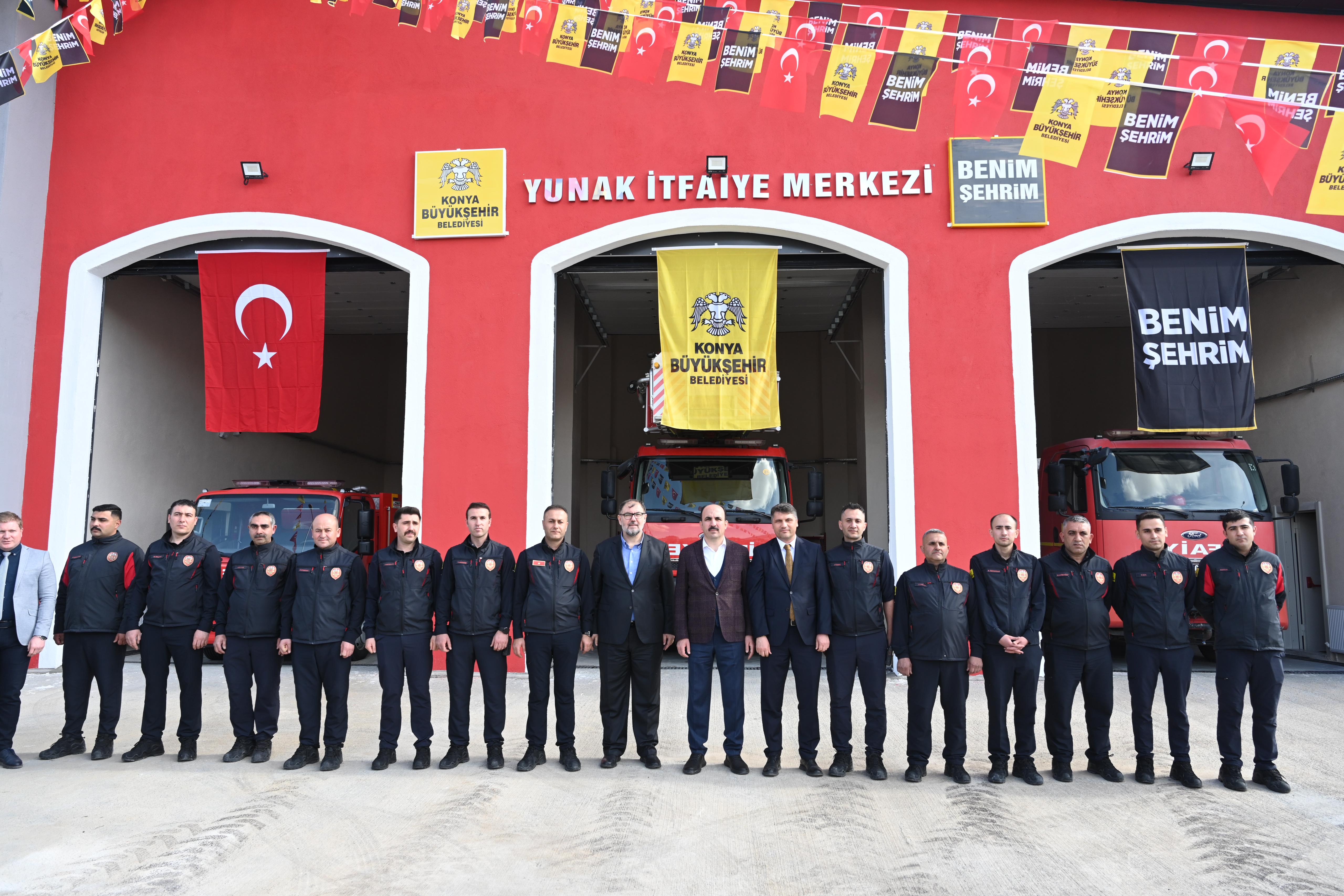 BAŞKAN ALTAY YUNAK VE TUZLUKÇU’DA VATANDAŞLARLA BULUŞTU; YUNAK İTFAİYE MERKEZİ’Nİ AÇTI