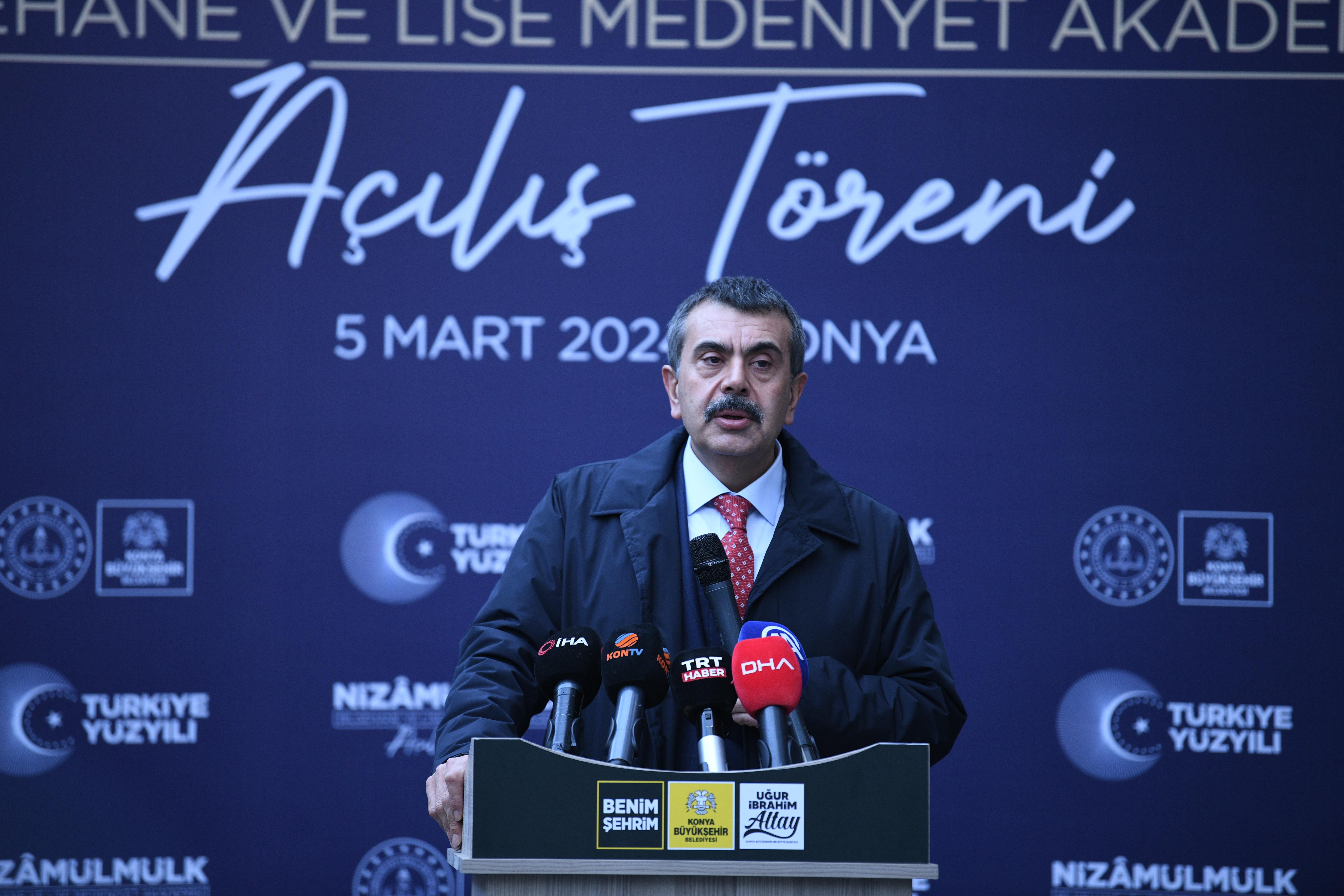 MİLLİ EĞİTİM BAKANI TEKİN, KONYA BÜYÜKŞEHİR’İN NİZAMÜLMÜLK BİLGEHANESİ VE LİSE MEDENİYET AKADEMİSİ’Nİ AÇTI