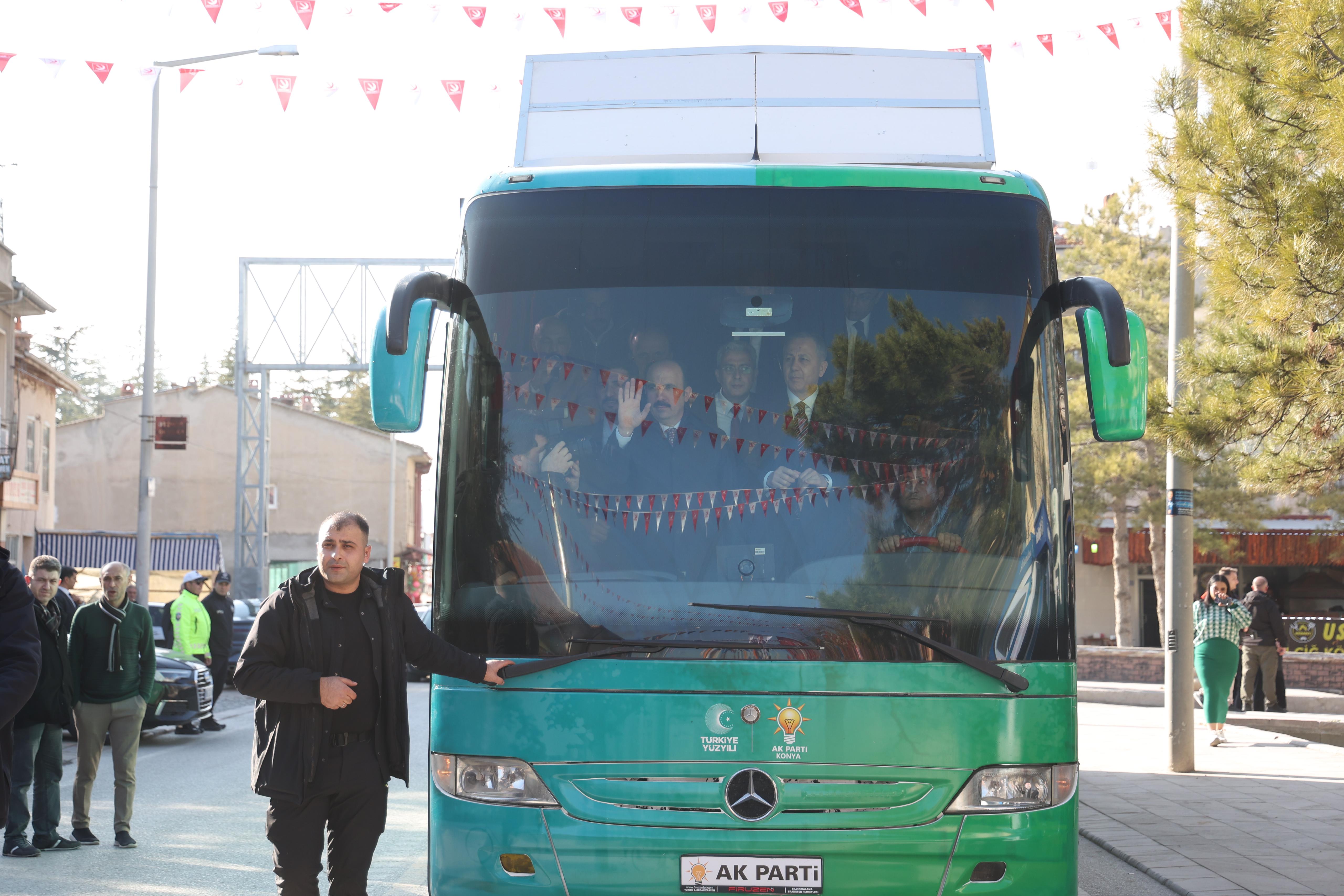 KONYA BÜYÜKŞEHİR KADINHANI’NIN KALBİNDE TARİHİ BİR KENTSEL DÖNÜŞÜME İMZA ATIYOR