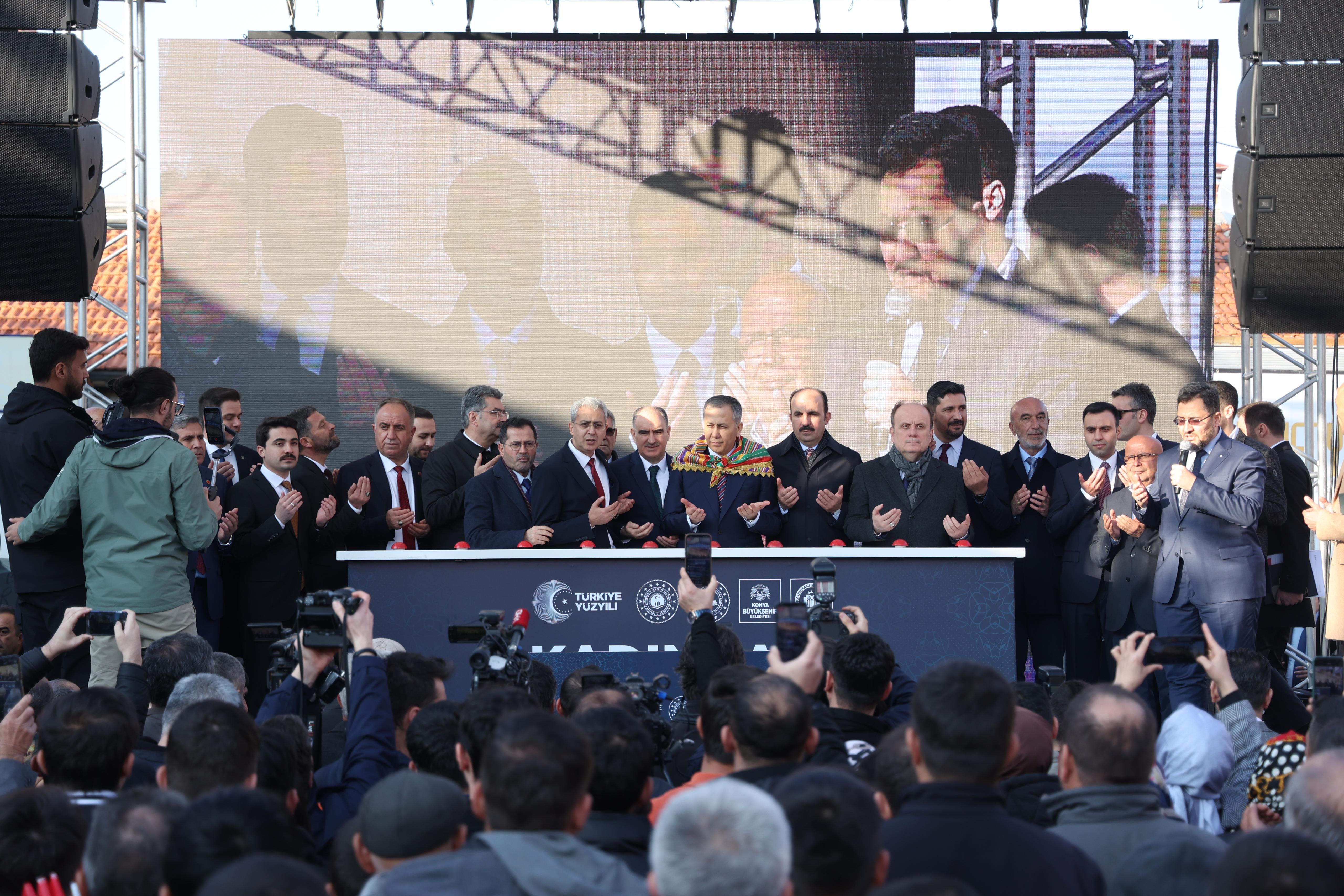 KONYA BÜYÜKŞEHİR KADINHANI’NIN KALBİNDE TARİHİ BİR KENTSEL DÖNÜŞÜME İMZA ATIYOR